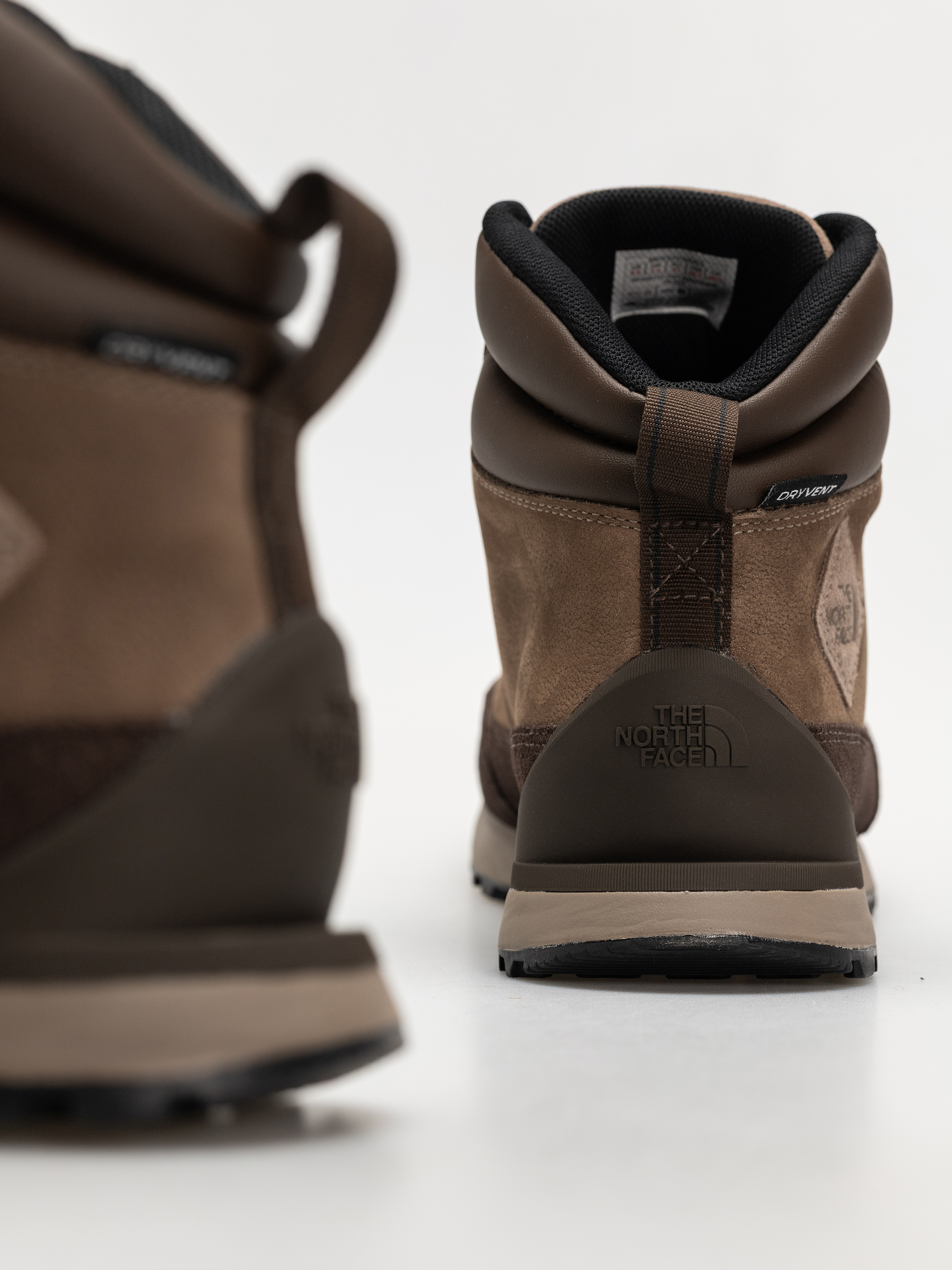 Cipők The North Face Back To Berkeley Iv Leather Wp (demitasse brown/garnet)