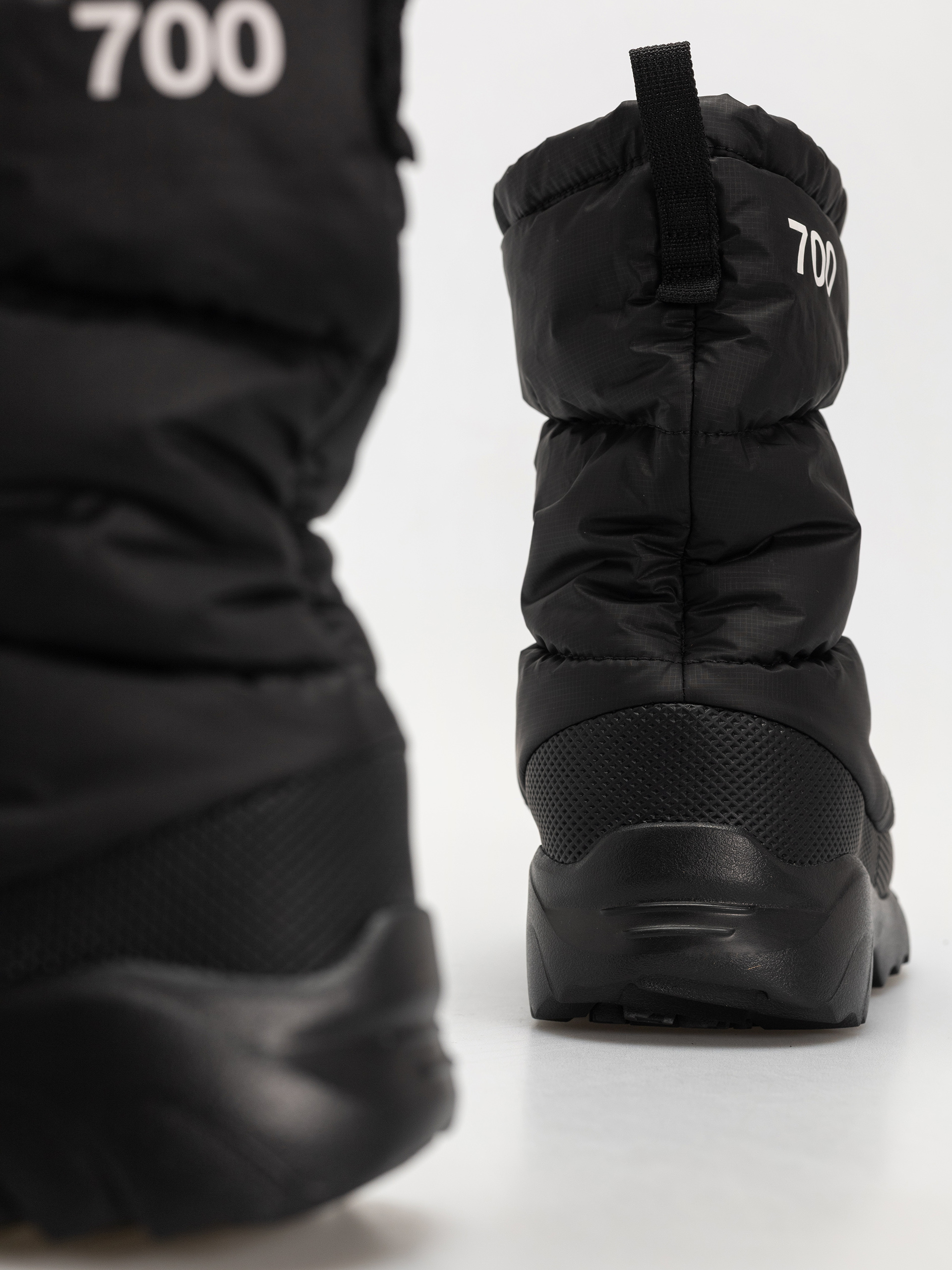 Cipők The North Face Nuptse Traction Bootie (tnf black/tnf black)