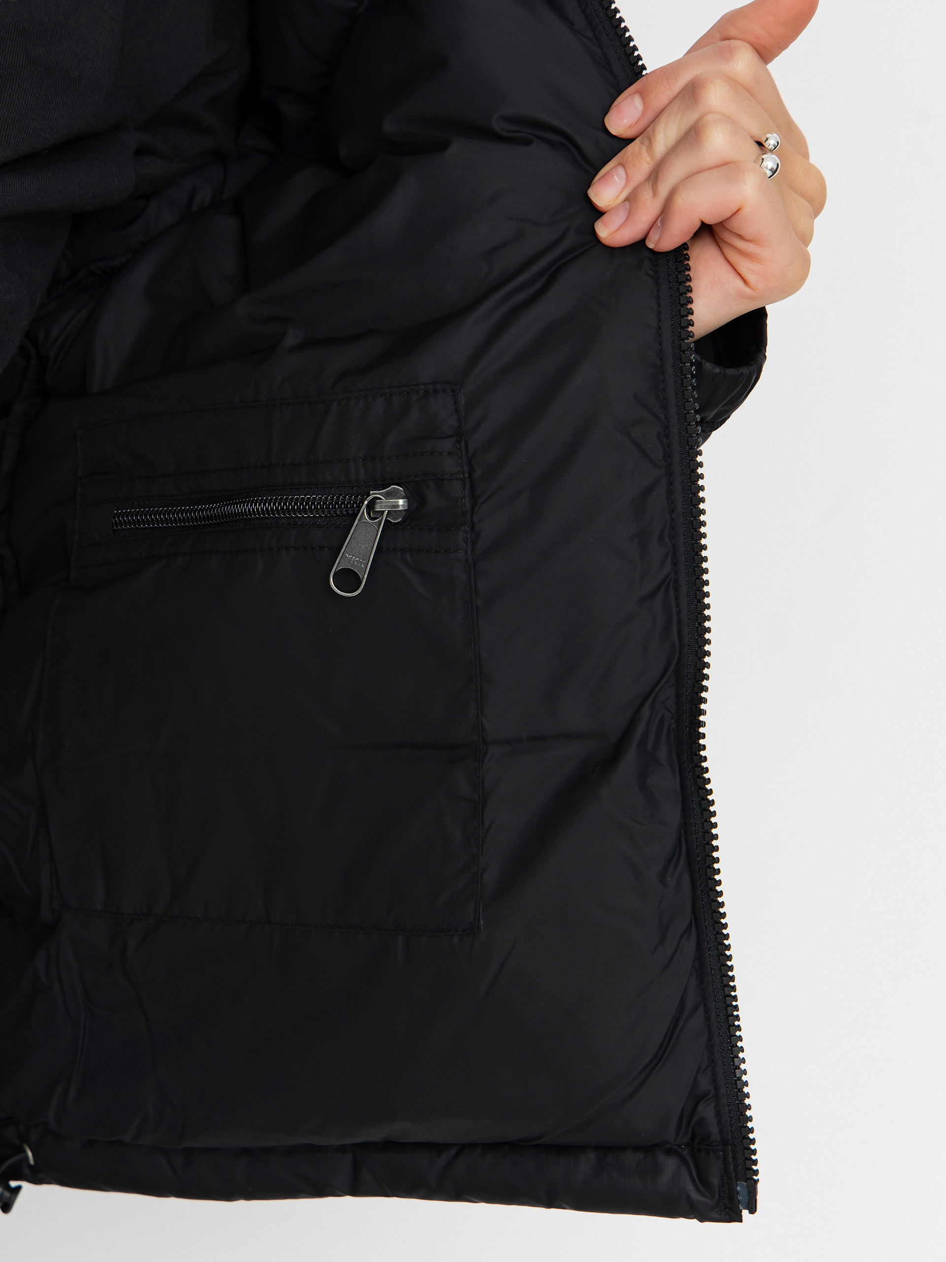 The North Face 1996 Retro Nuptse Wmn Dzseki (tnf black/r)