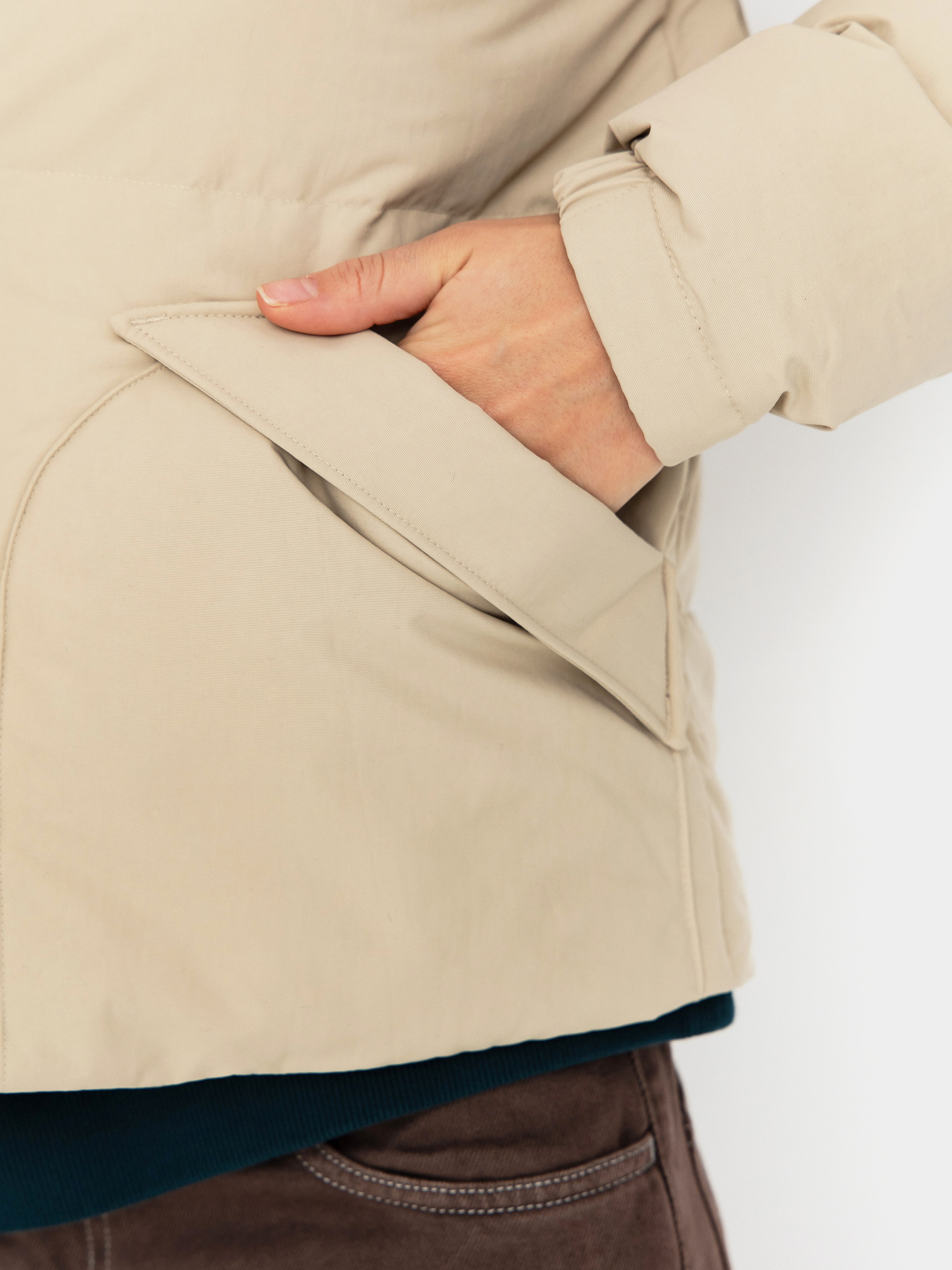 Dzseki Patagonia Downdrift Wmn (oar tan w/seabird grey)