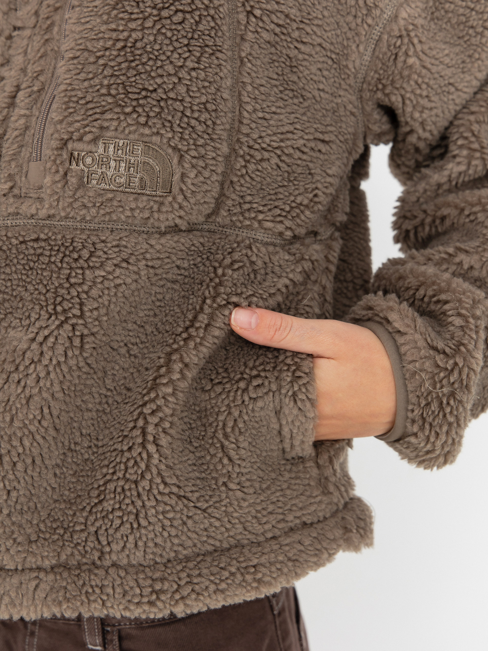 Dzseki The North Face Extreme Pile 2 Wmn (mocha brown)