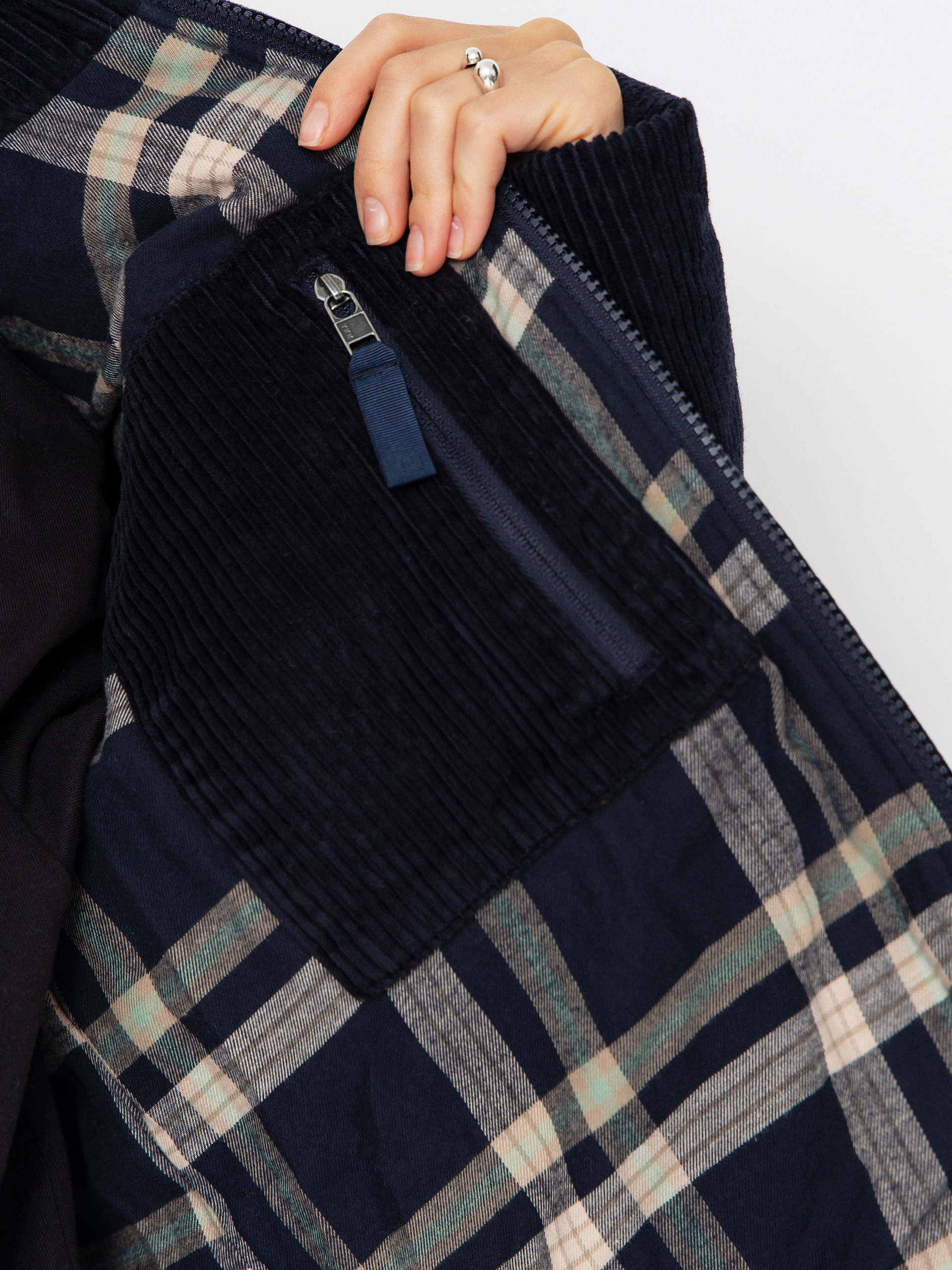 Dzseki Patagonia Cord Fjord Wmn (sunken blue)