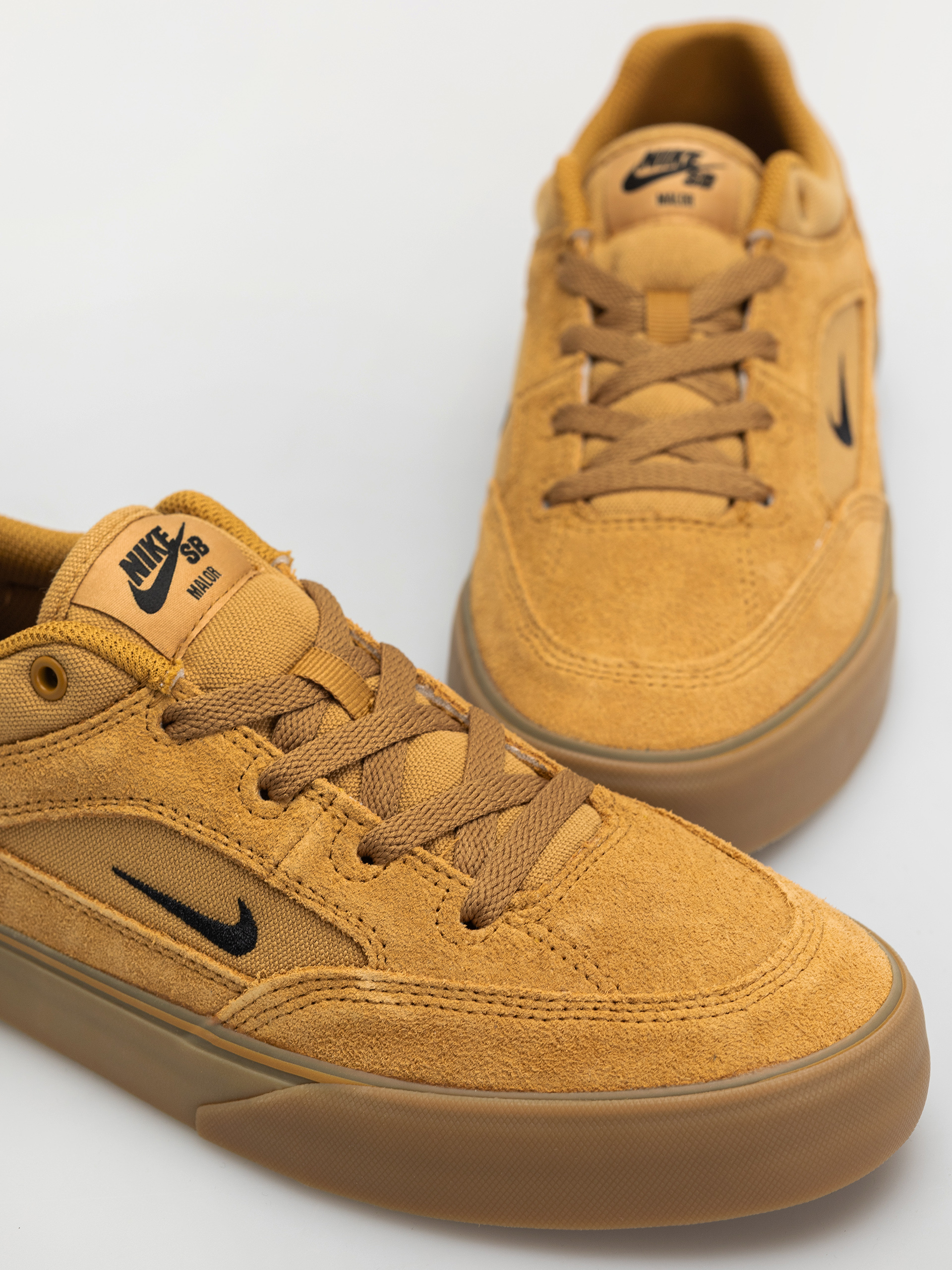 Cipők Nike SB Malor TE (wheat/black wheat gum light brown)