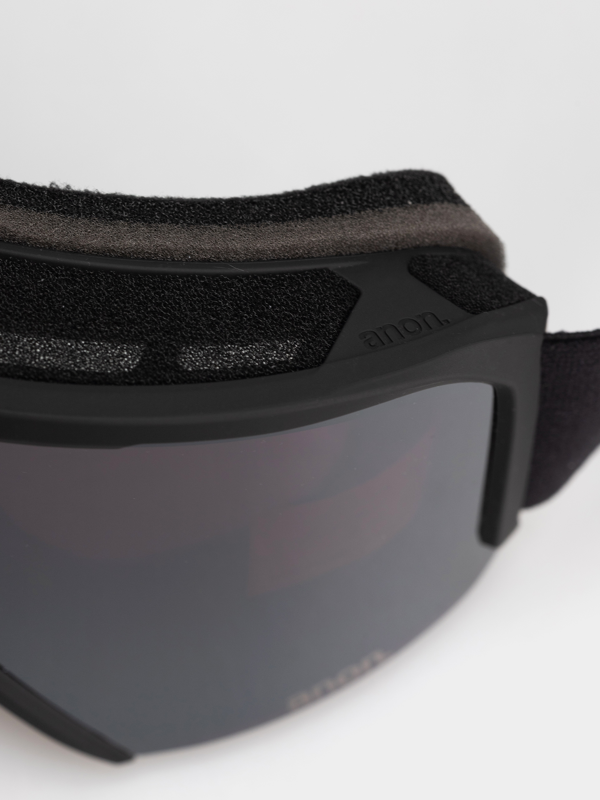 Snowboard szemüveg Anon Nesa (smoke/perceive sunny onyx)