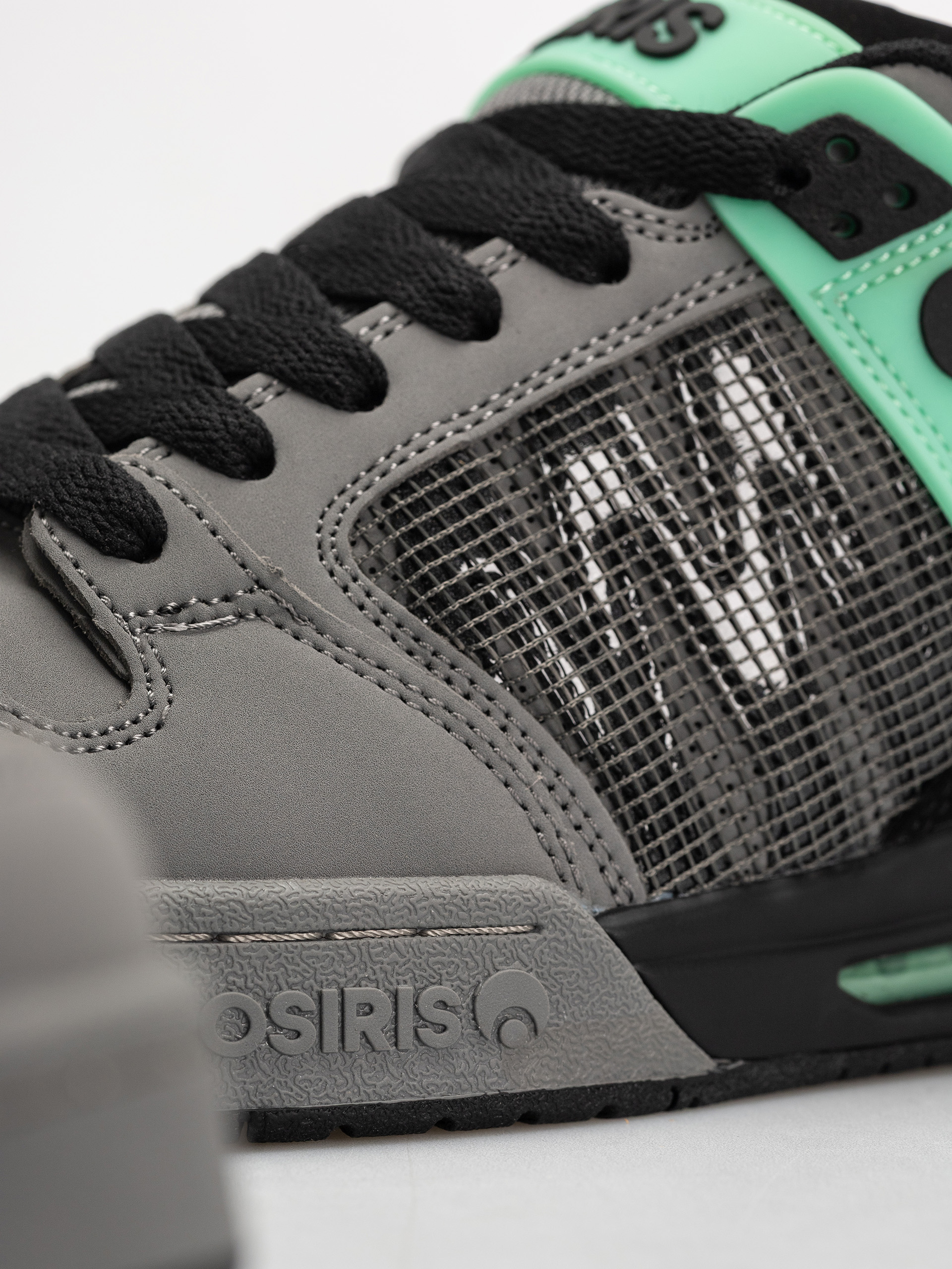 Osiris Pixel Cipők (blk/chr/grn glow)