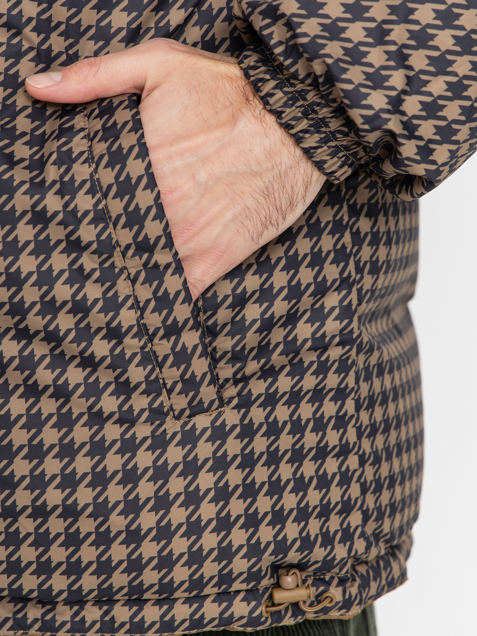 Dzseki Helly Hansen Yu 23 Reversible Puffer (sepia)