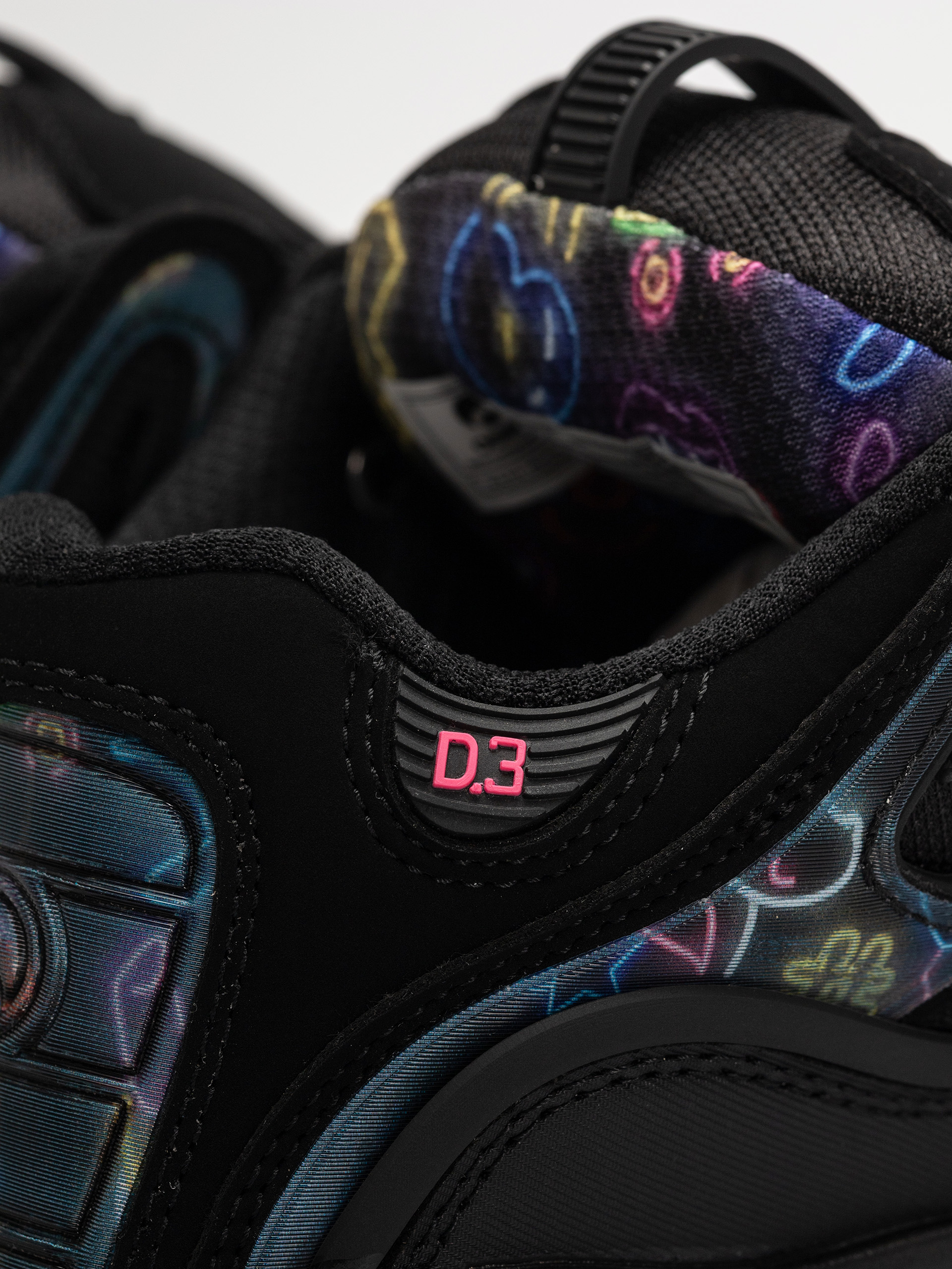 Osiris D3 2001 Cipők (black/pink/holo)