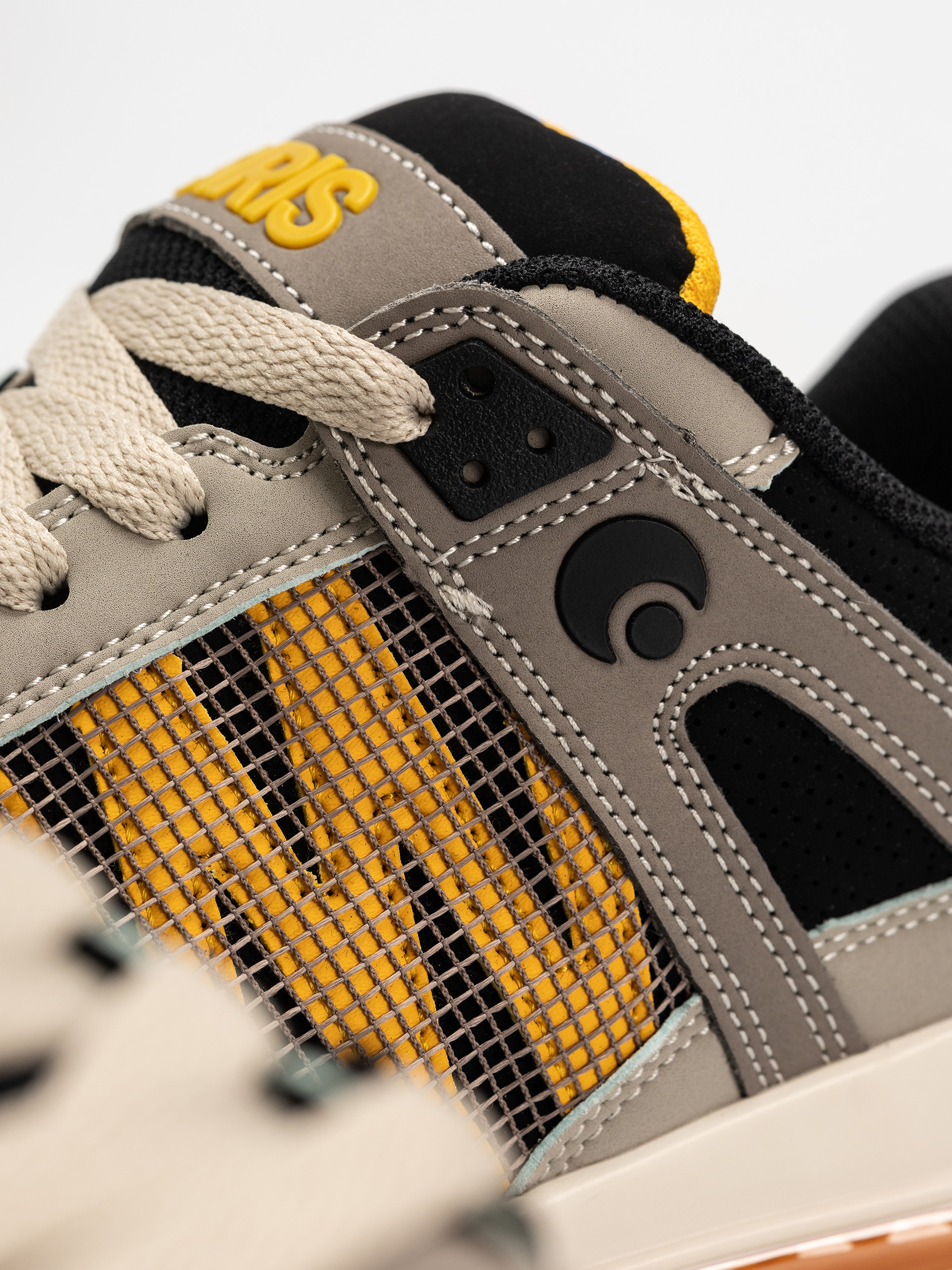 Osiris Pixel Cipők (black/yellow/grey)