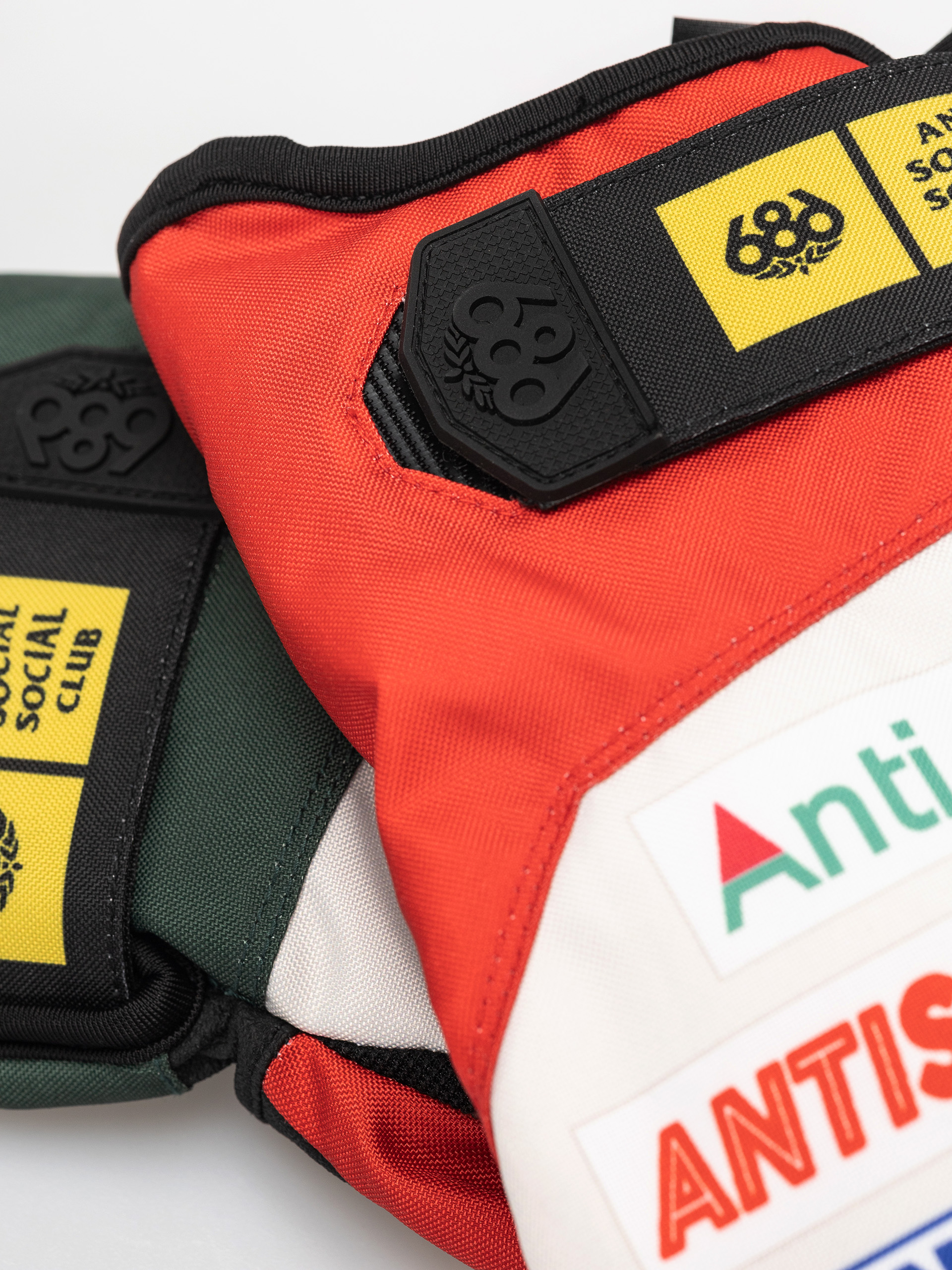 686 X ASSCX Primer Glove Kesztyű (assc white colorblock)