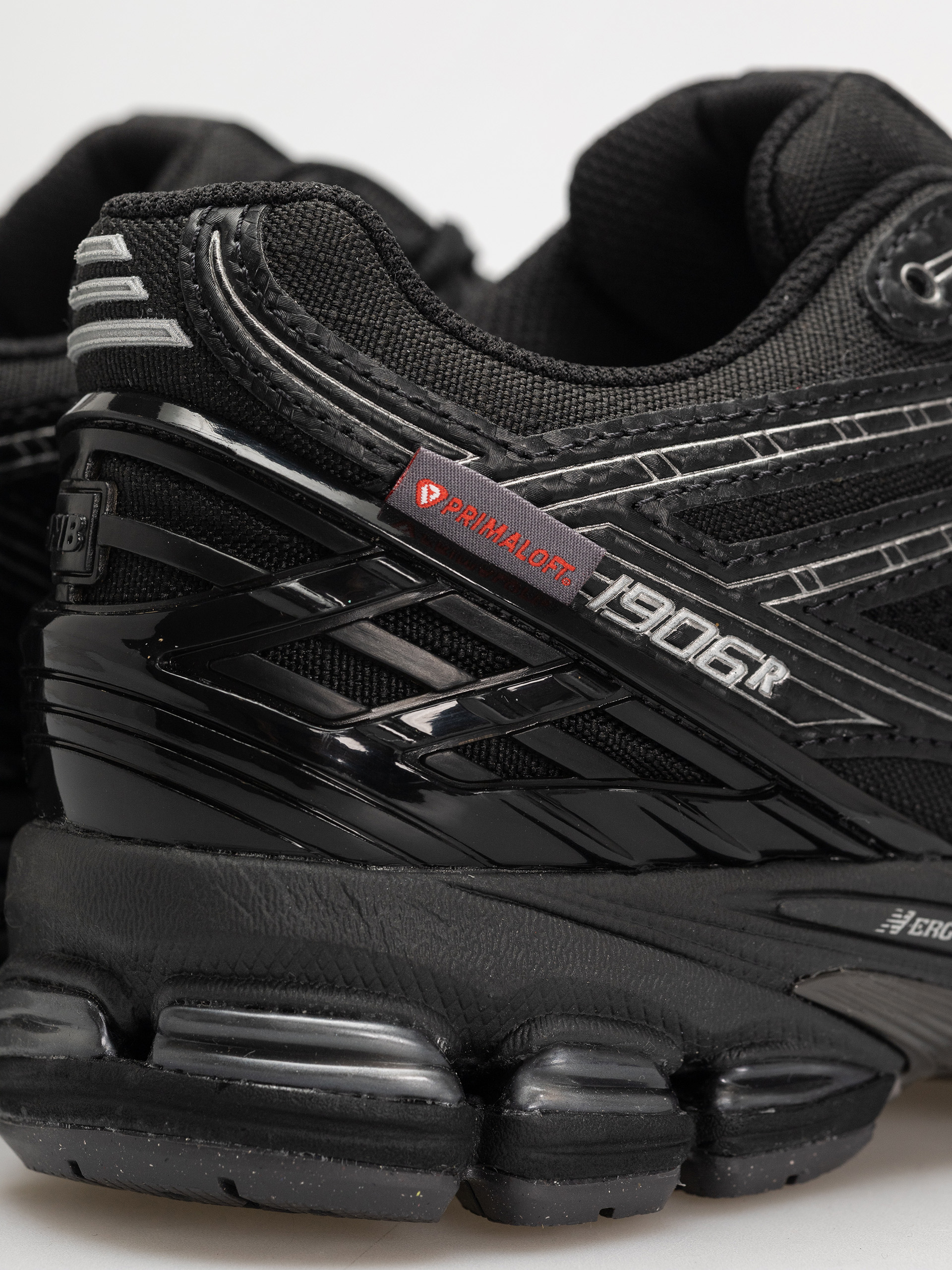 New Balance 1906 Cipők (black)