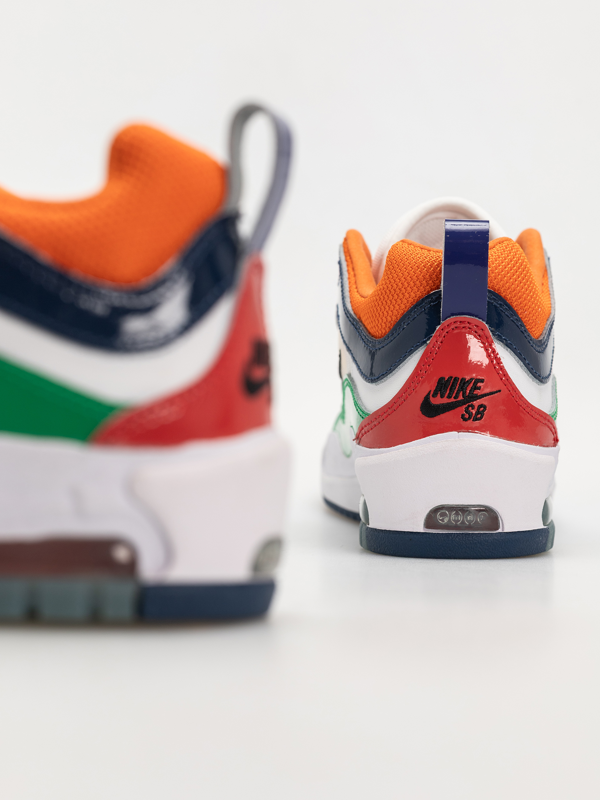 Nike SB Air Max Ishod Prm Cipők (university red/black amarillo navy)