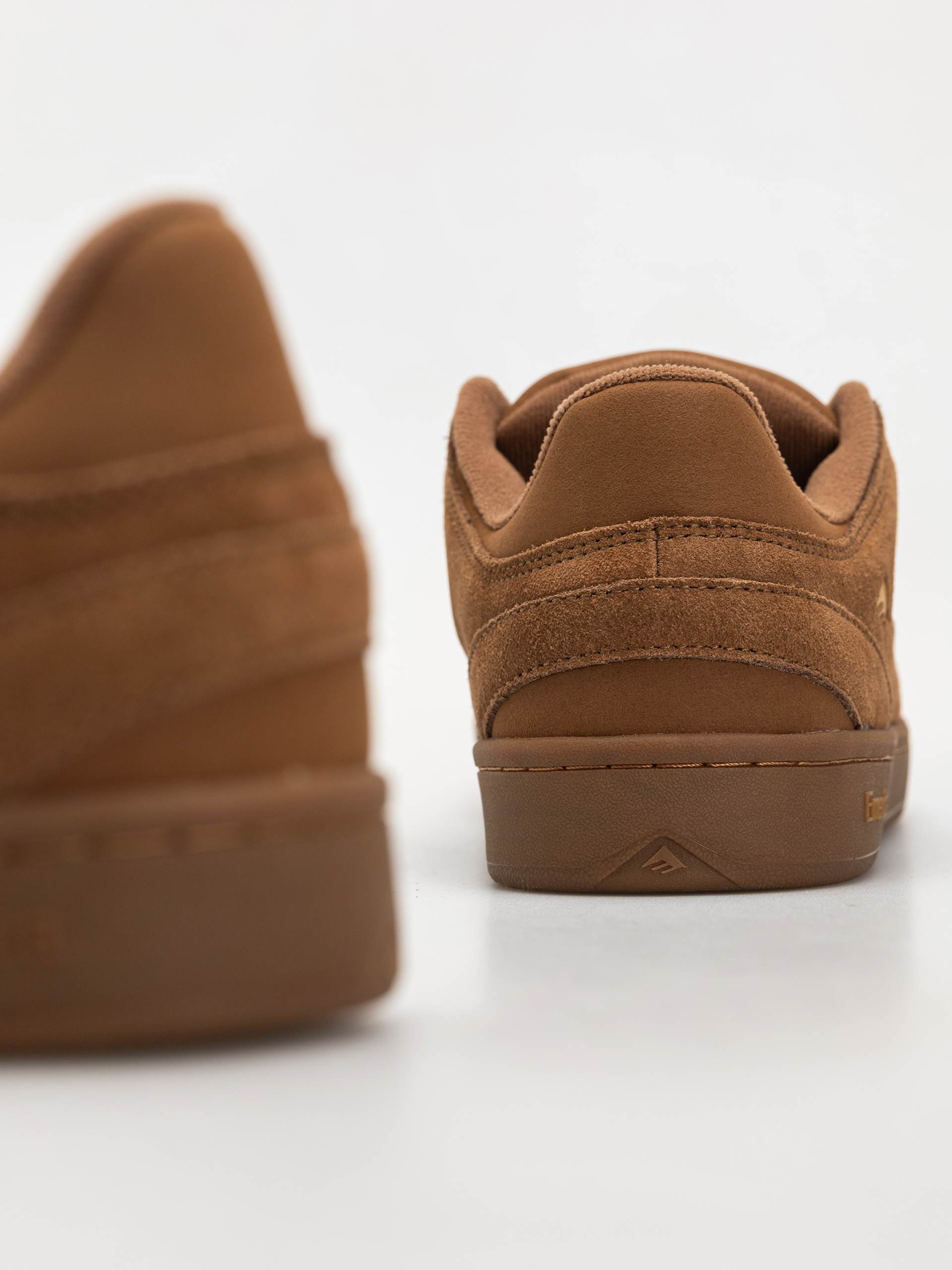 Emerica Mute Cipők (brown/gum)