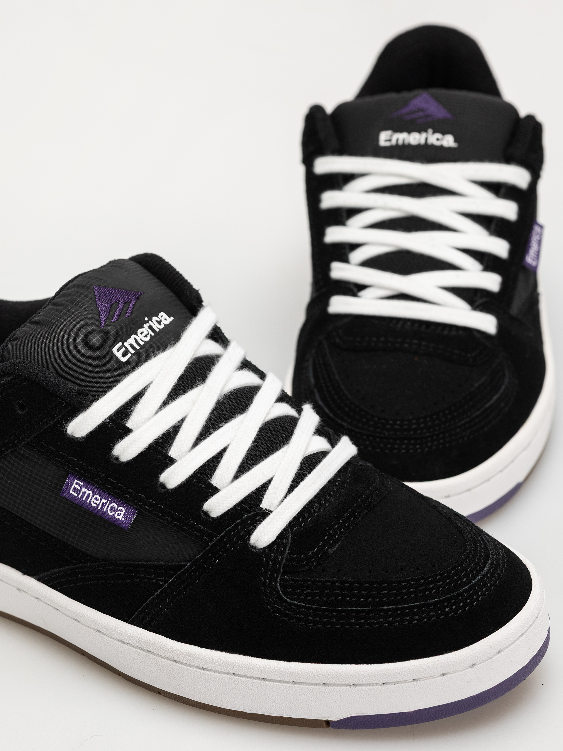 Emerica Mute Cipők (black/white/gum)