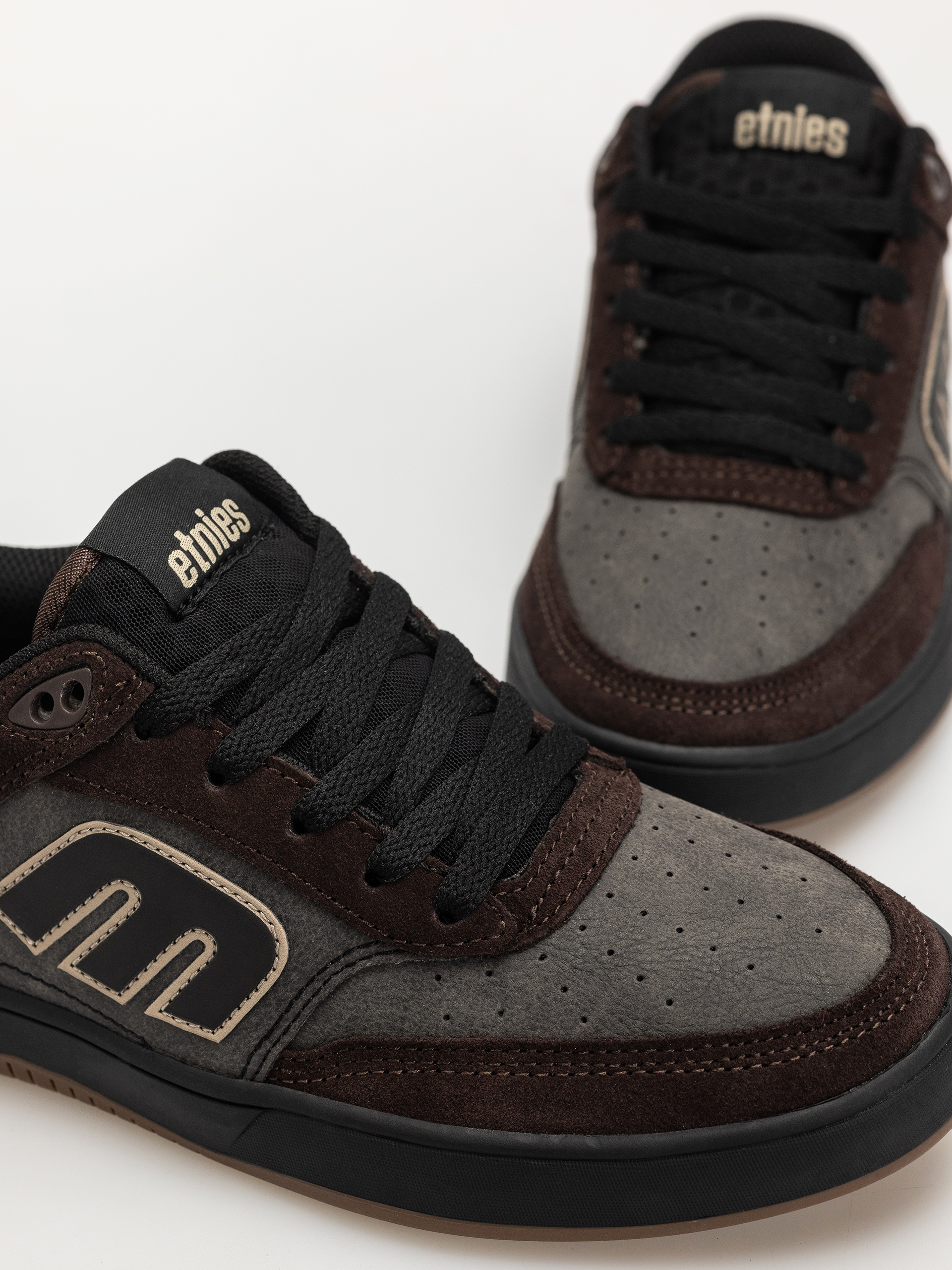 Etnies Serin Michelin Cipők (brown/black)