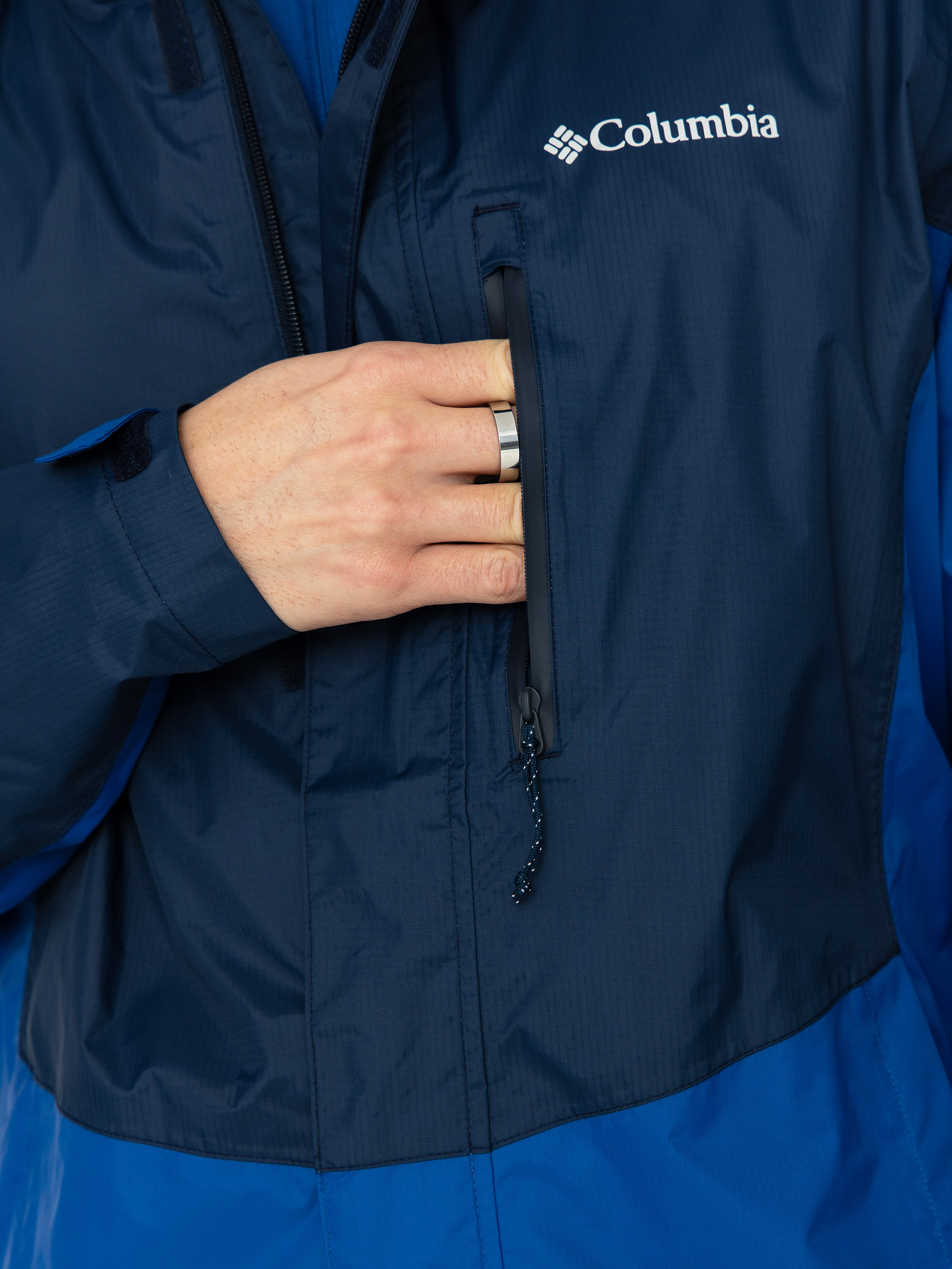 Columbia Pouring Adventure III Dzseki (collegiate navy)