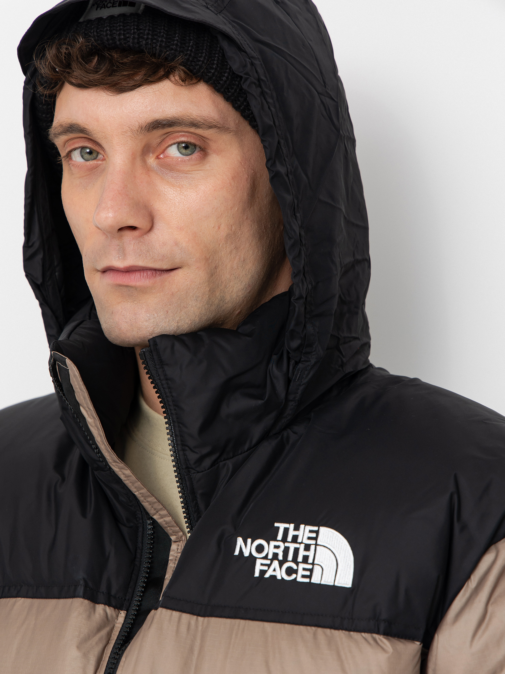 Dzseki The North Face 1996 Retro Nuptse (mocha brown/tnf black)