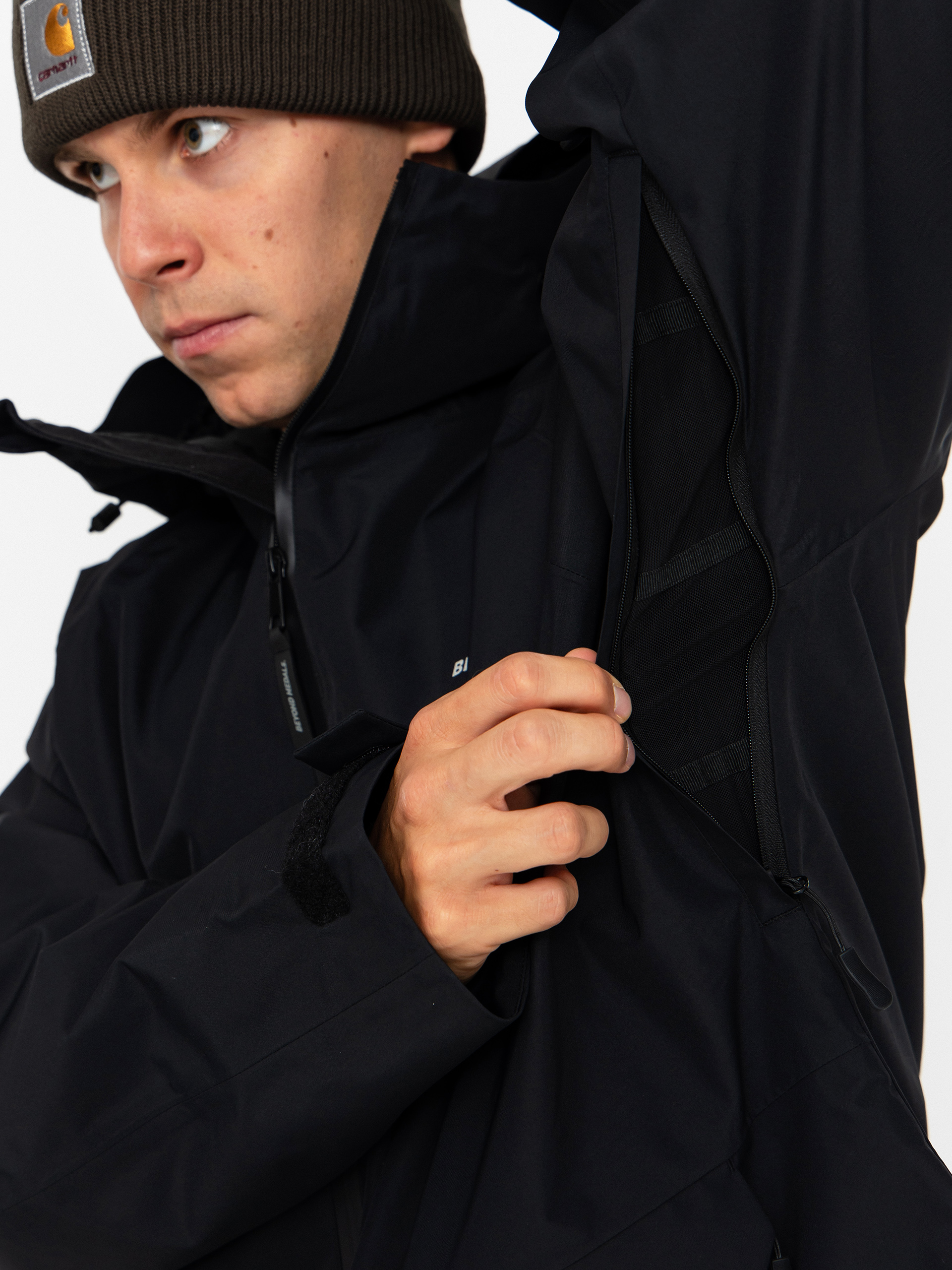 Férfi Beyond Medals Nostalgia 2L Snowboard dzseki (black)