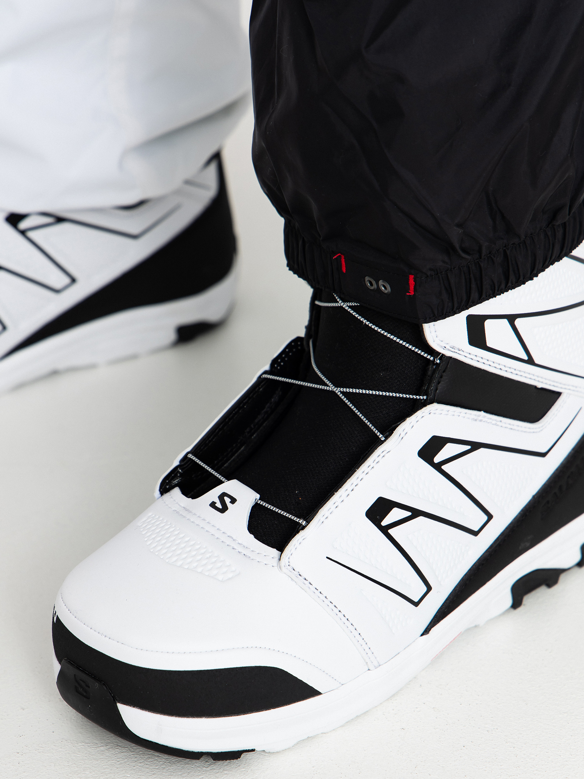 Férfi Snowboard nadrág 686 X ASSC F1 (assc white colorblock)