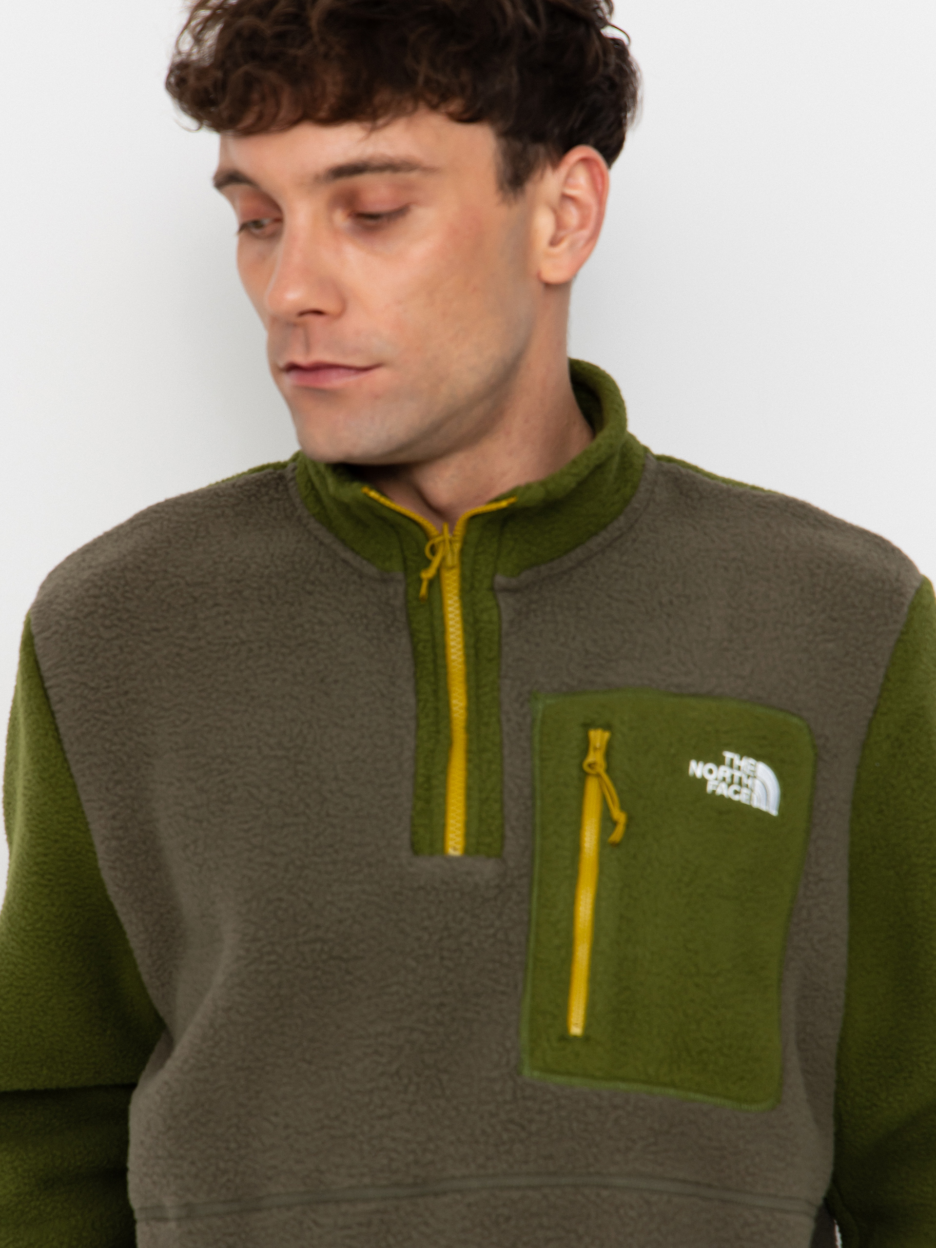 Férfi The North Face Yumiori 1/4 Zip Polár pulóver (new taupe green/woodlan)