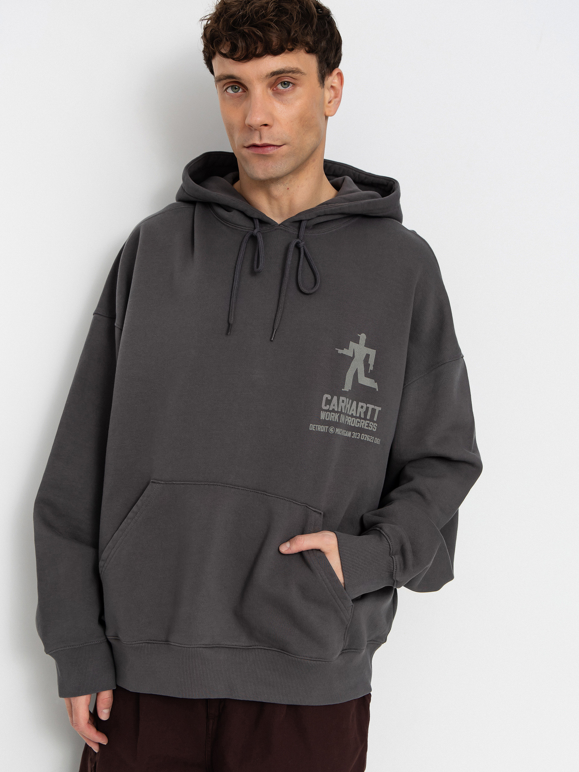 Kapucnis pulóver Carhartt WIP Distance HD (graphite/stone dyed)