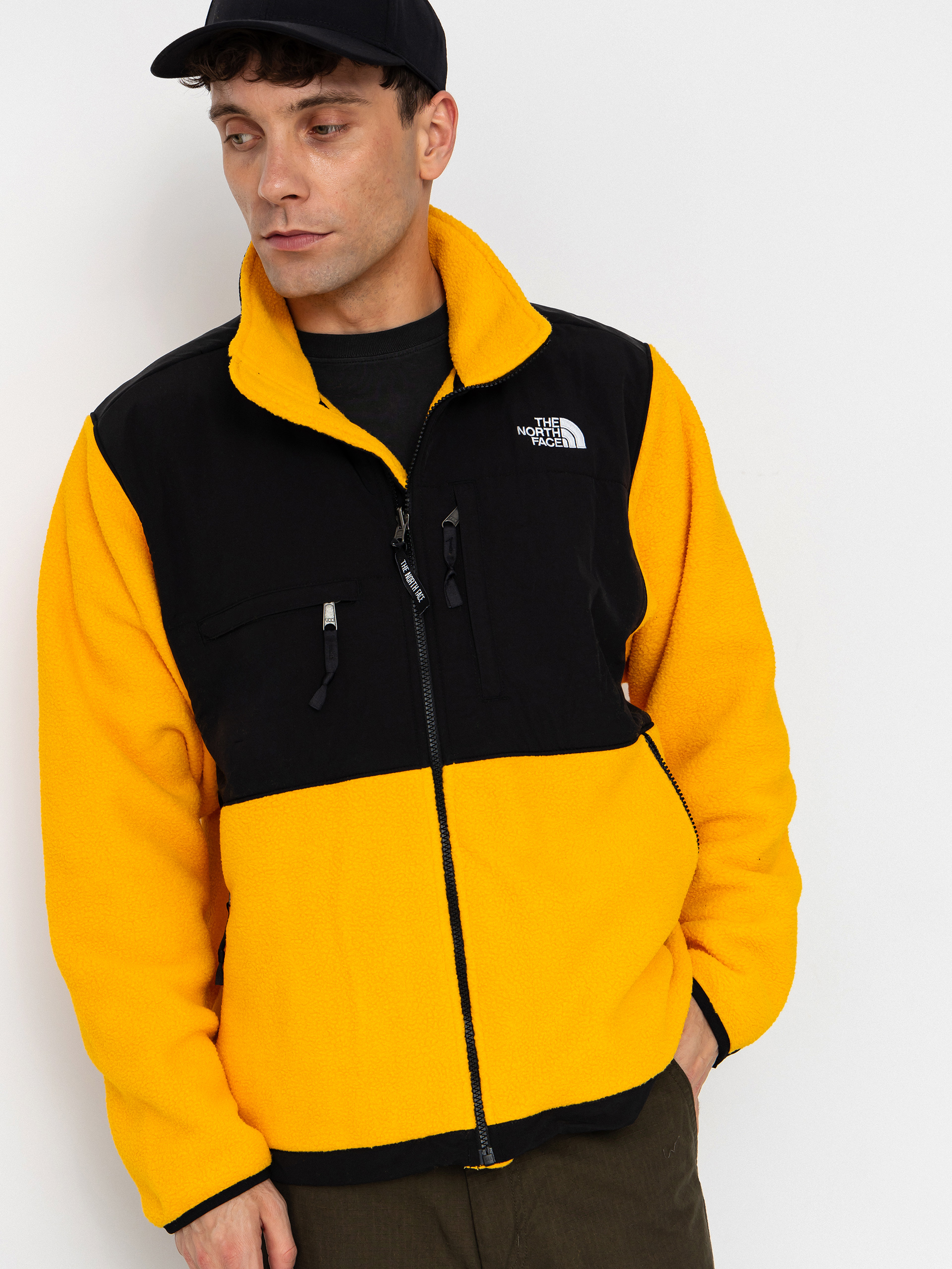 Dzseki The North Face Retro Denali (summit gold/tnf black)