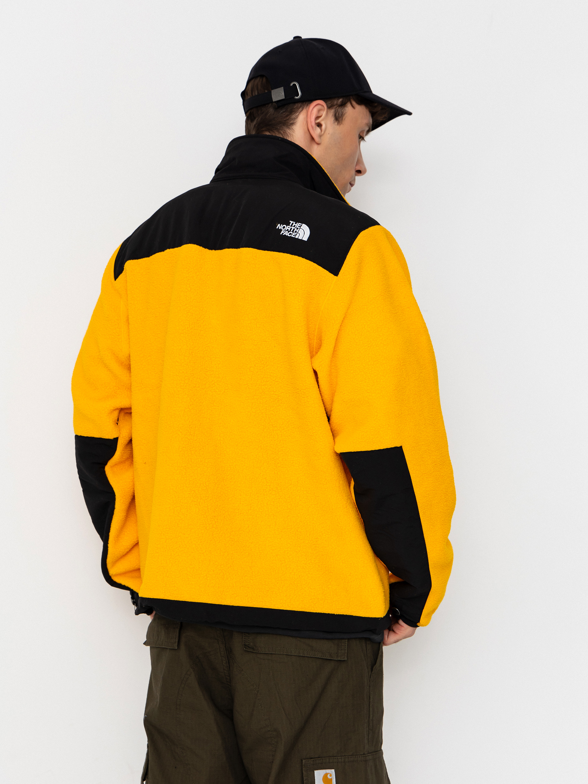 Dzseki The North Face Retro Denali (summit gold/tnf black)