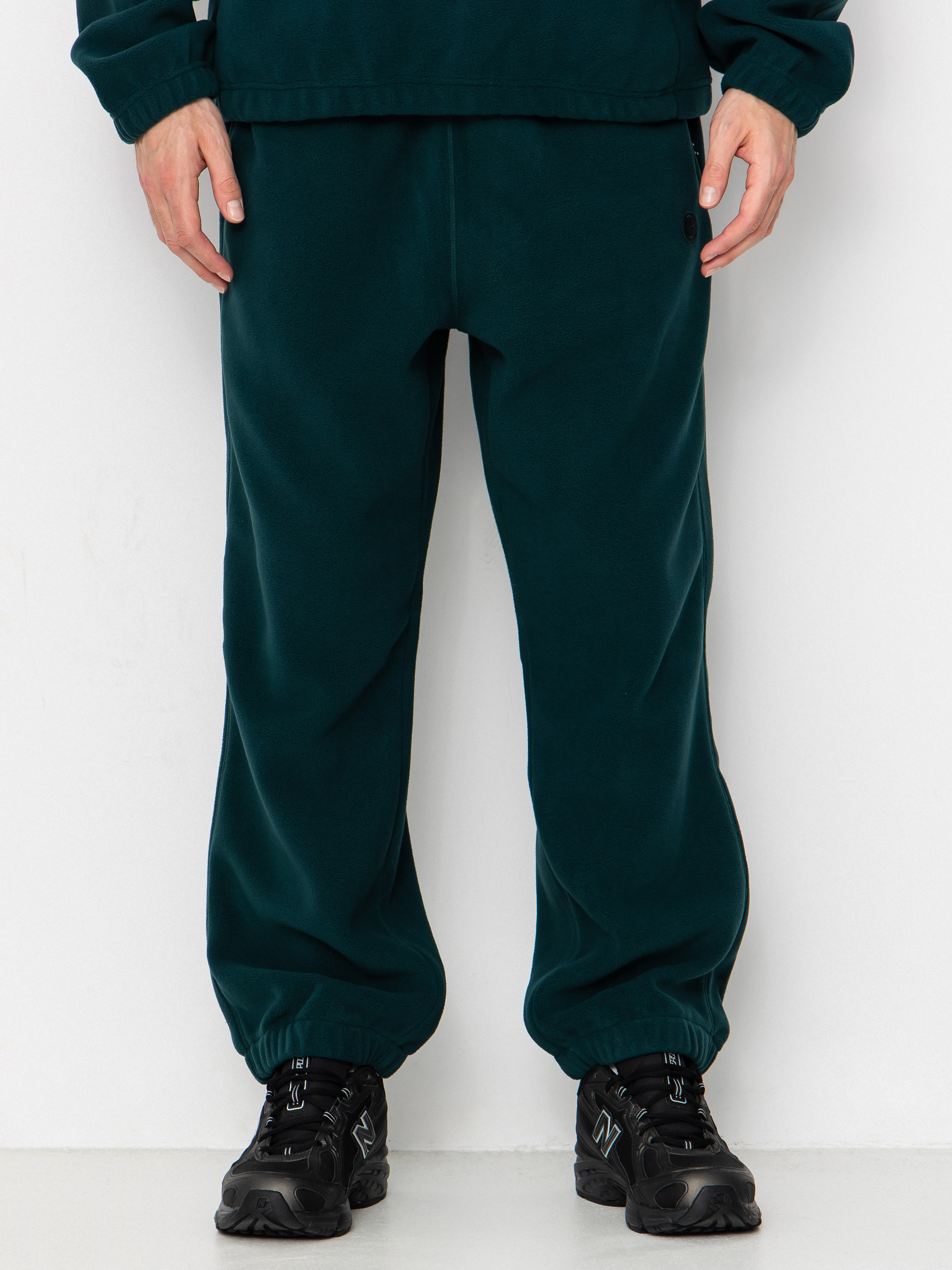 Polar Skate Ivan Fleece Kisnadrág (dark emerald)