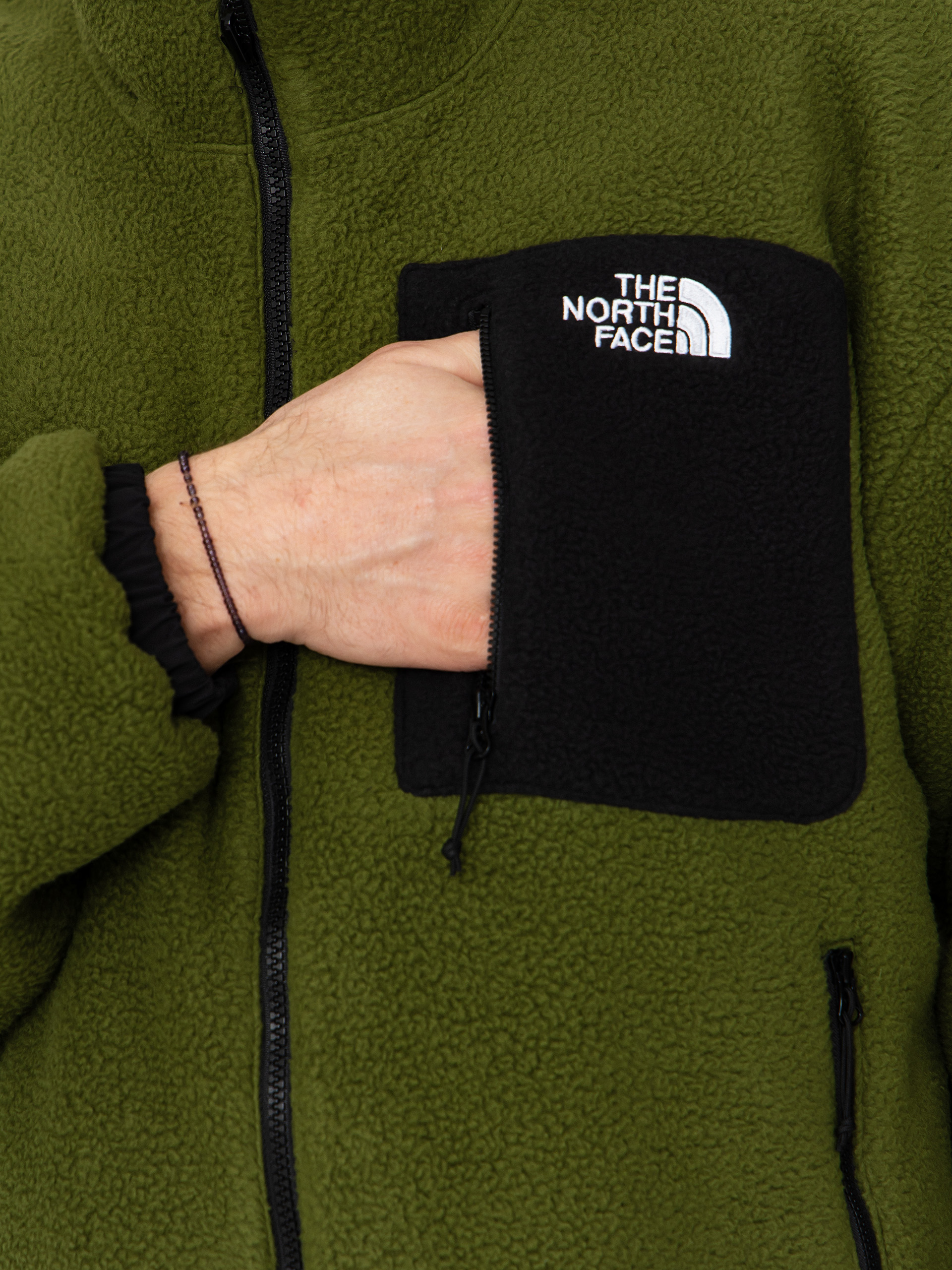 Dzseki The North Face Yumiori Reversible (tnf black/woodland gree)