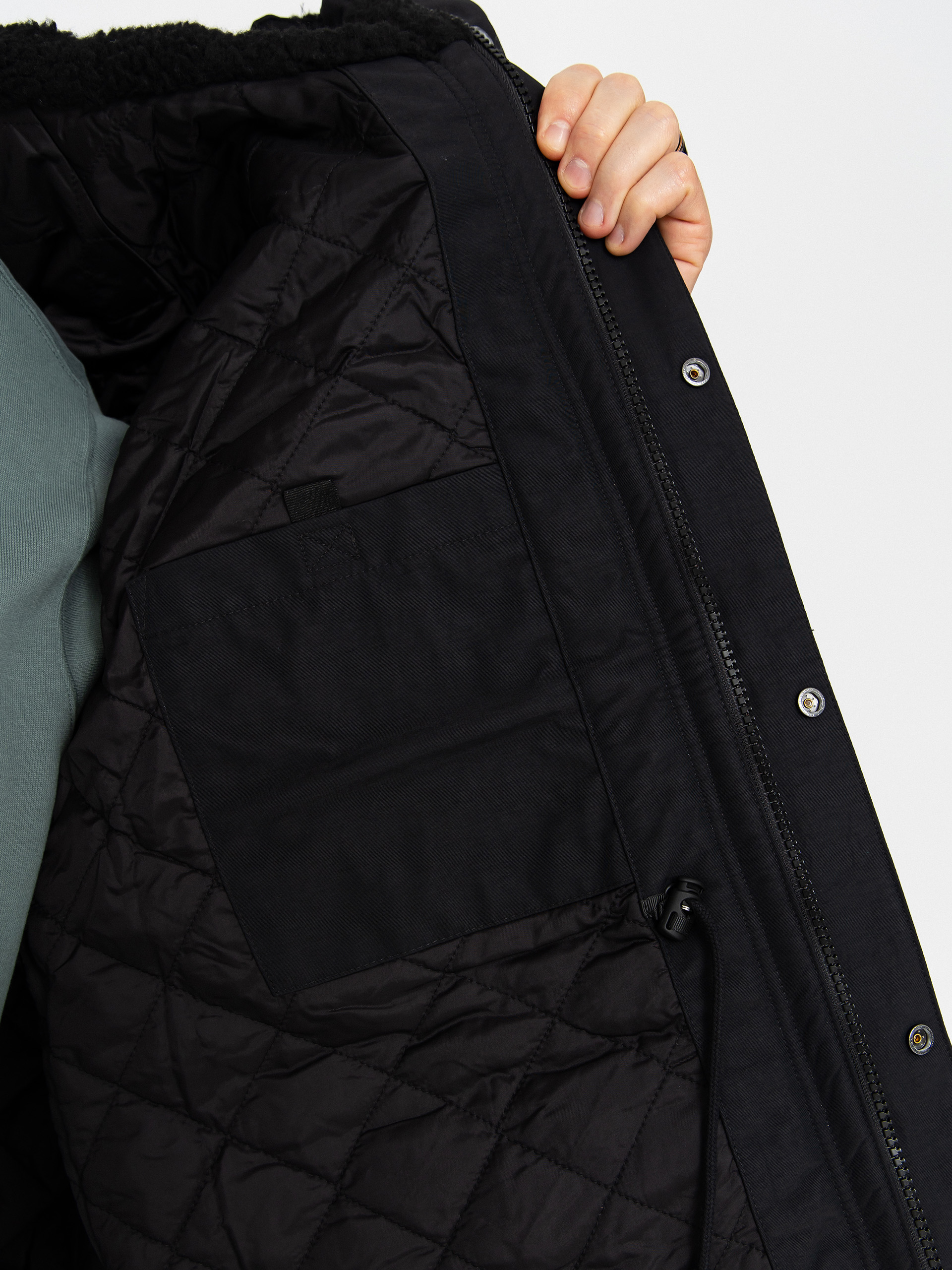 Dzseki Carhartt WIP Siberia Parka (black)