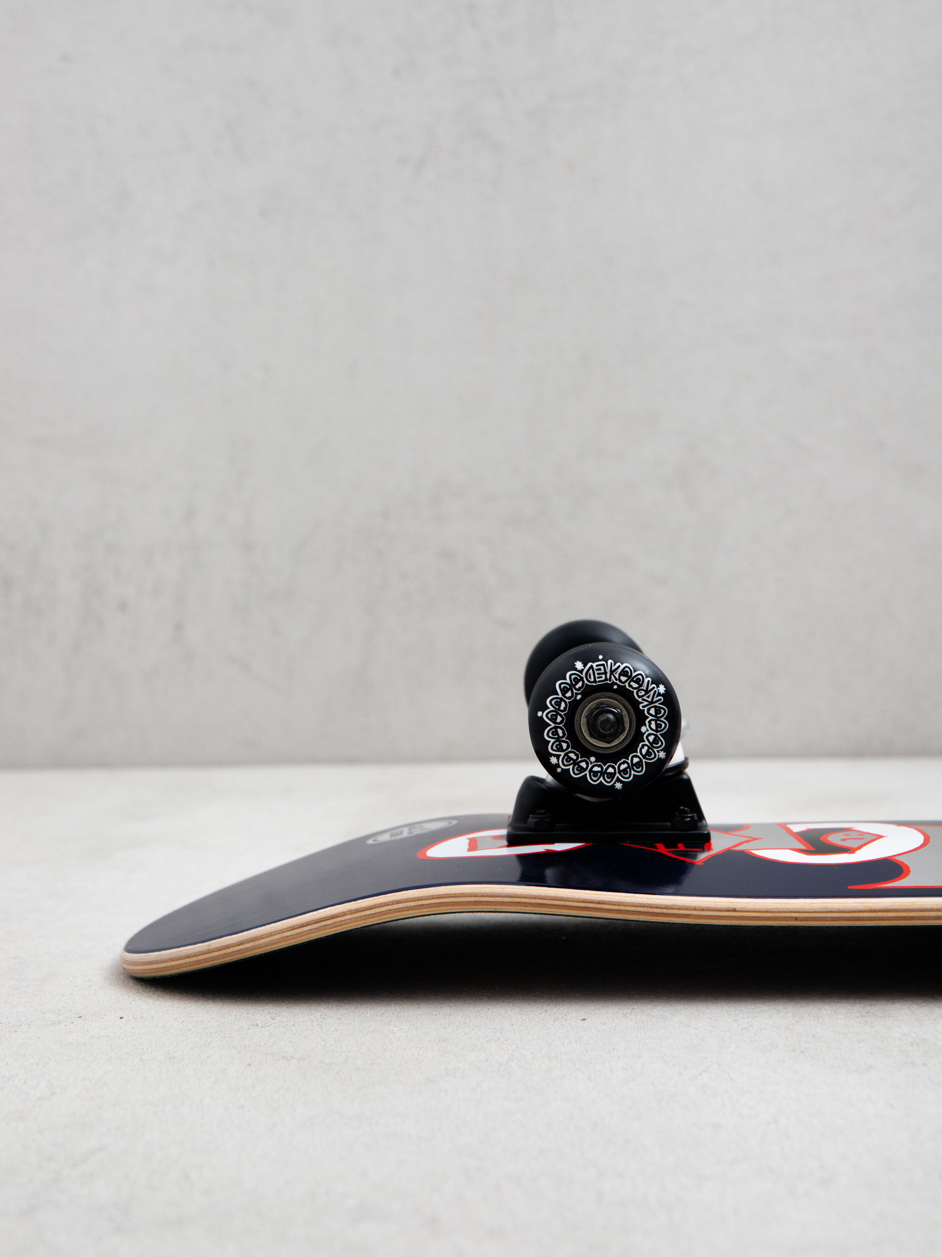 Komplett gördeszka Krooked Pals