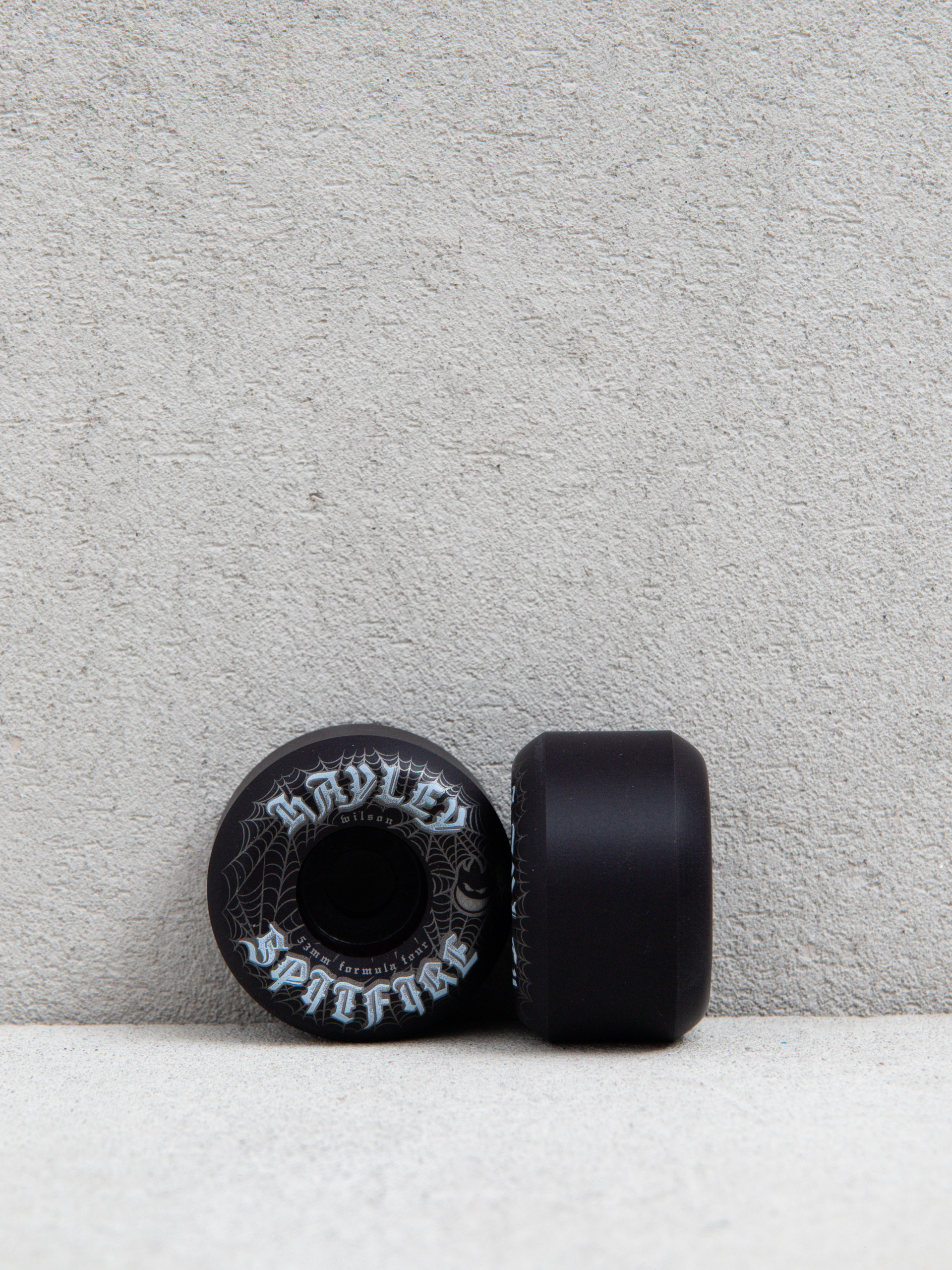 Spitfire F4 99D Hayley Wilson Webbed Conical Full Gördeszka kerék (black)