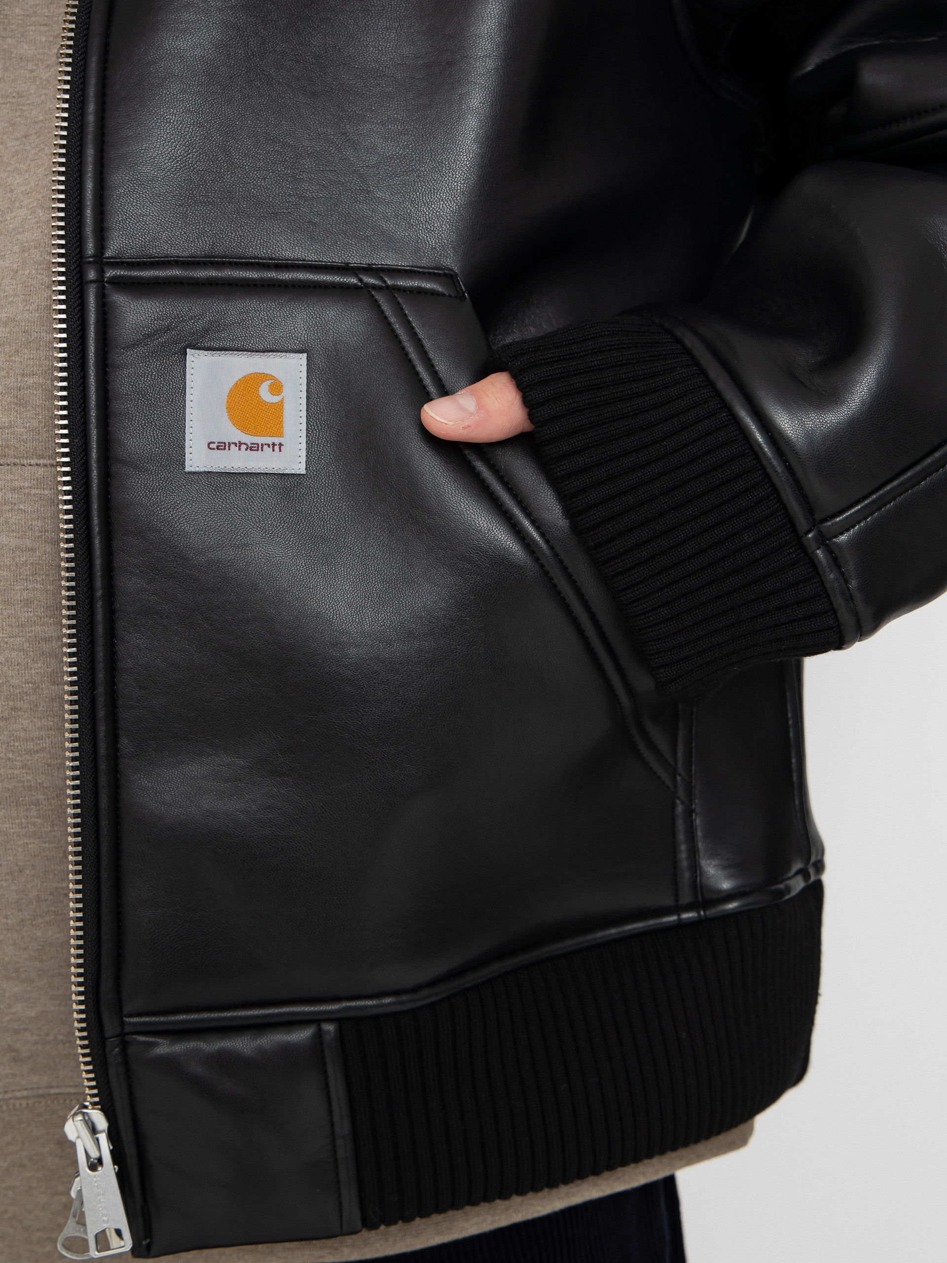 Dzseki Carhartt WIP Shepton (black/natural)