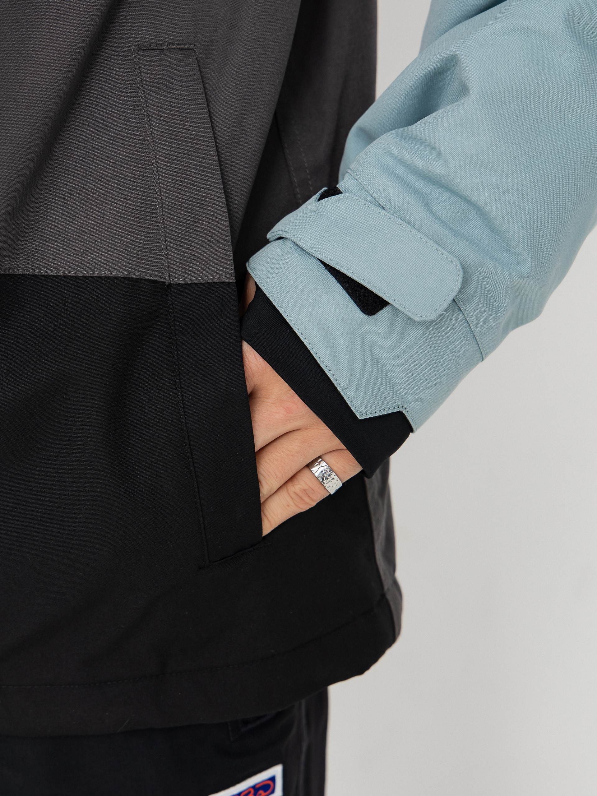 Férfi Snowboard dzseki 686 Geo Insulated (dusty marine colorblock)