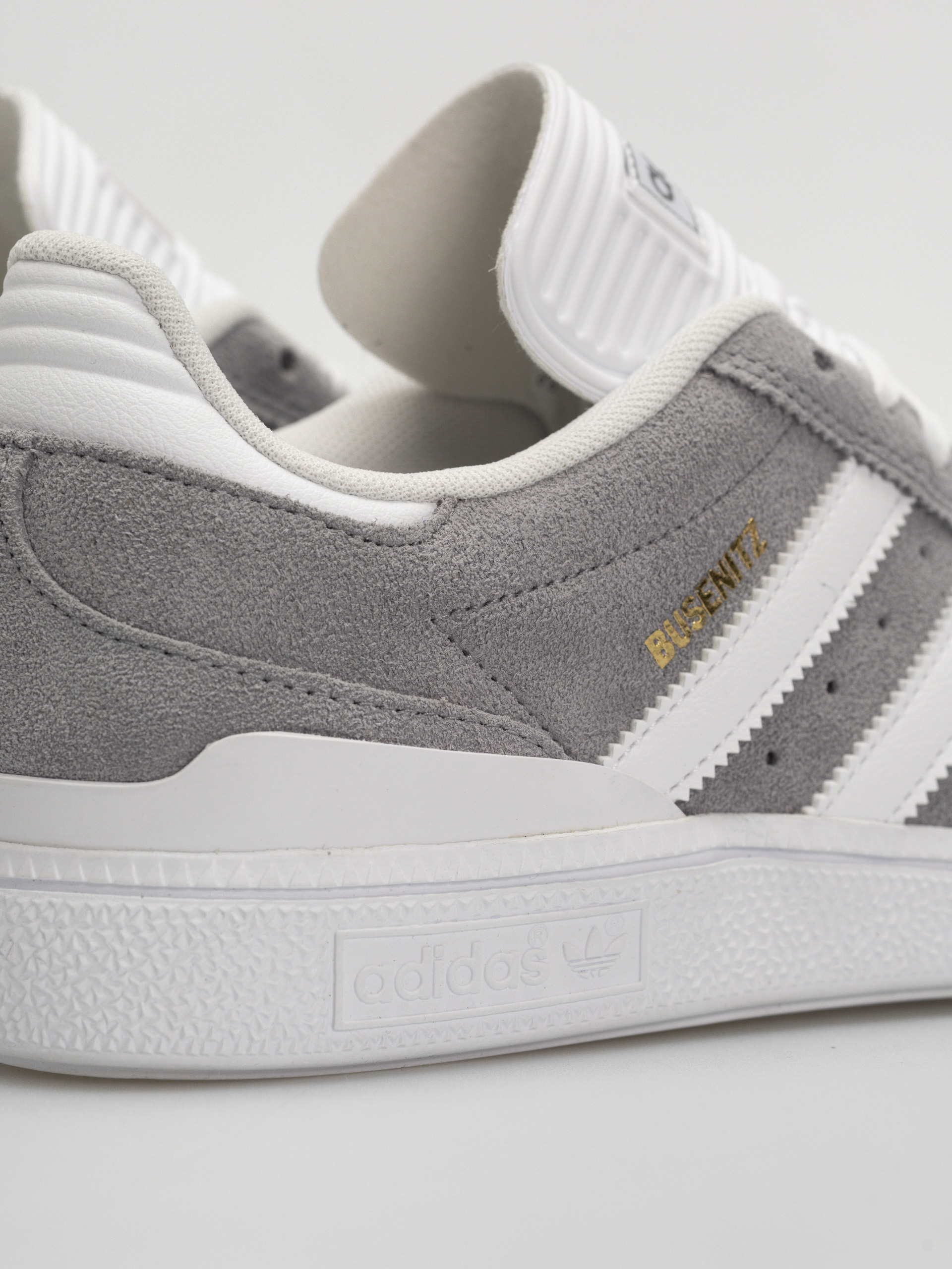 adidas Busenitz Cipők (grethr/ftwwht/goldmt)
