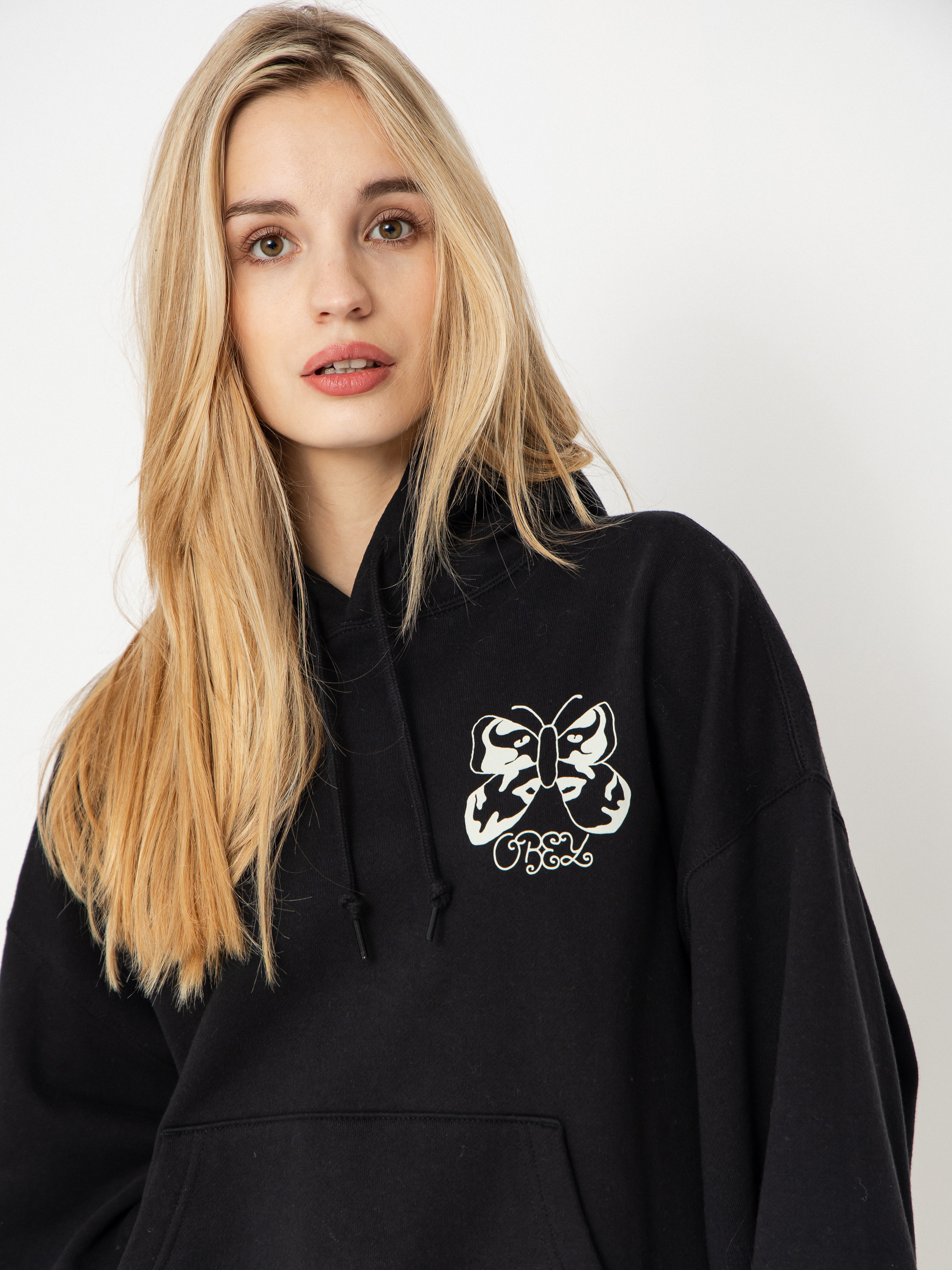 Kapucnis pulóver OBEY Butterfly Baggy Relaxed HD Wmn (digital black)