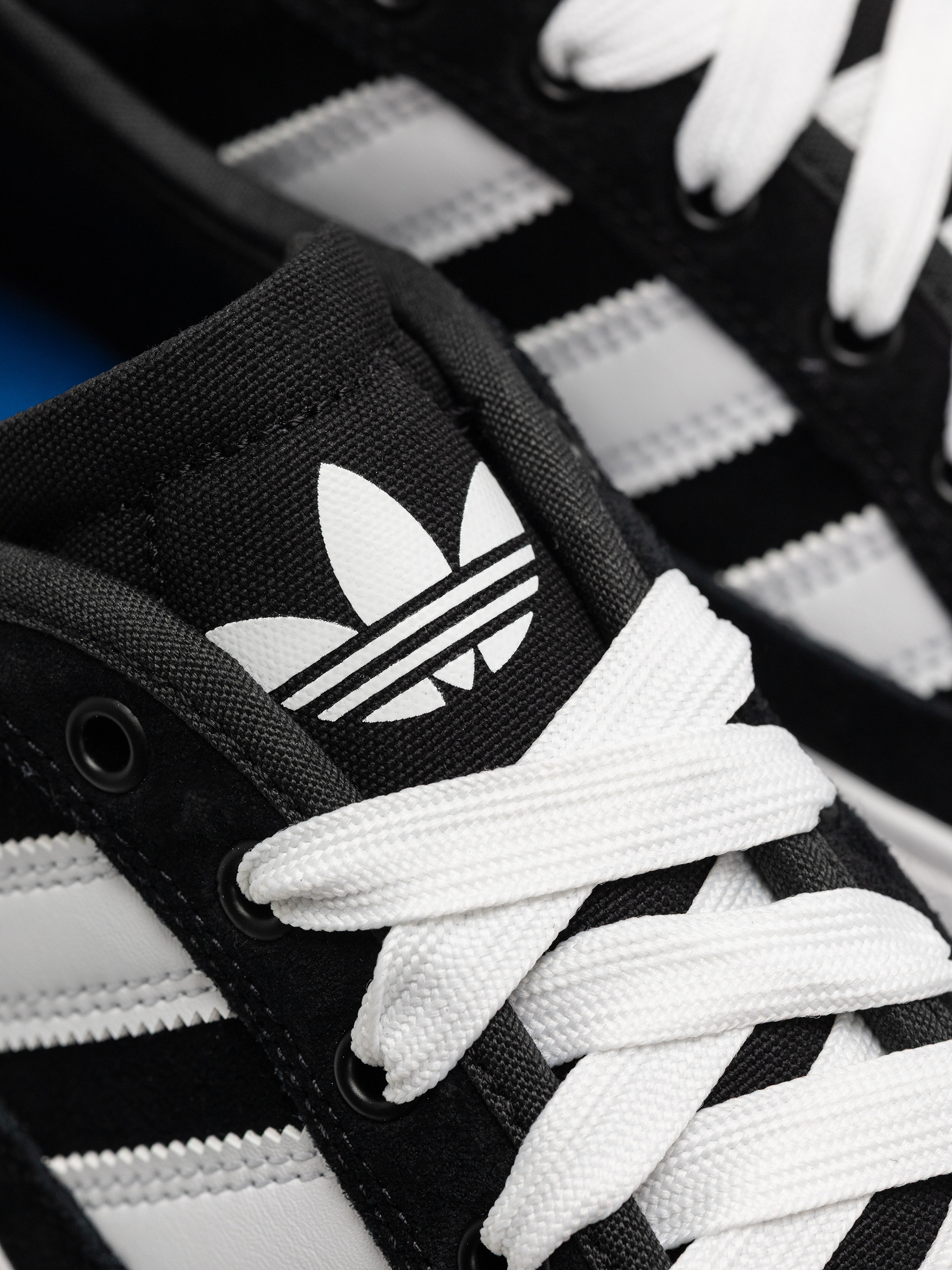 adidas Court Tns Premiere Cipők (cblack/ftwwht/blubir)