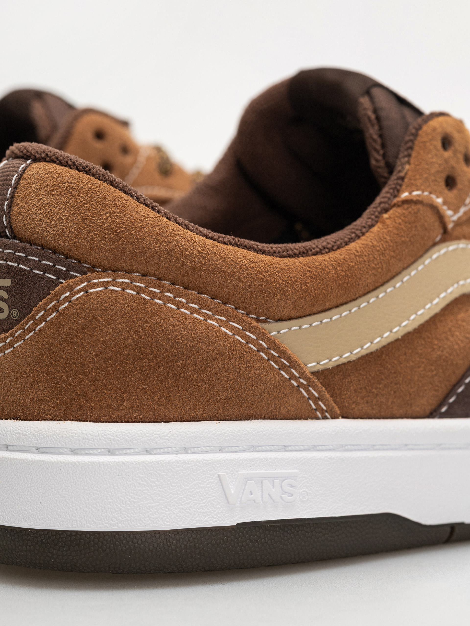 Vans Cruze 3.0 Cipők (chipmunk)