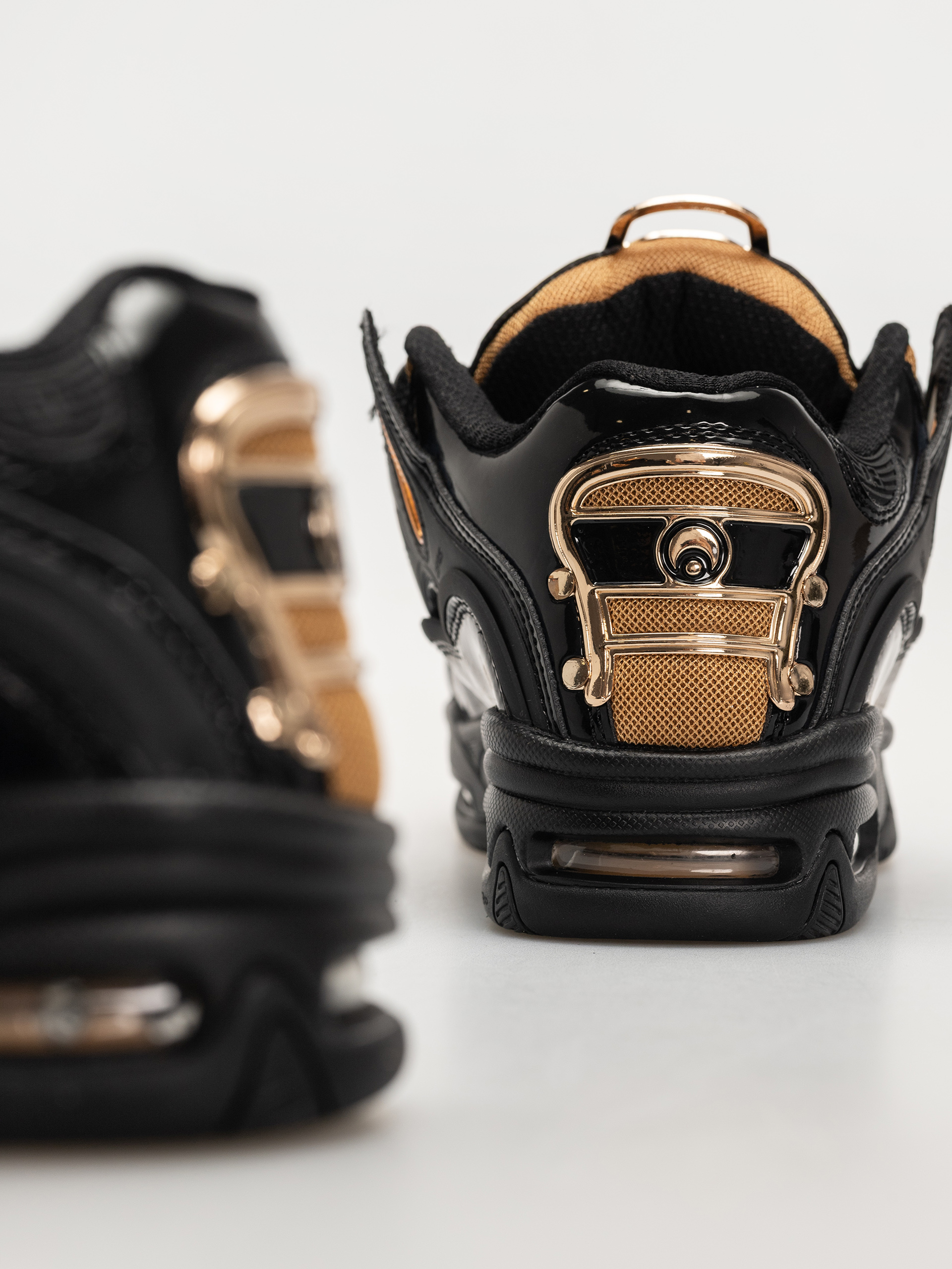 Osiris D3 2001 25 Years Cipők (25 years/black/gold)