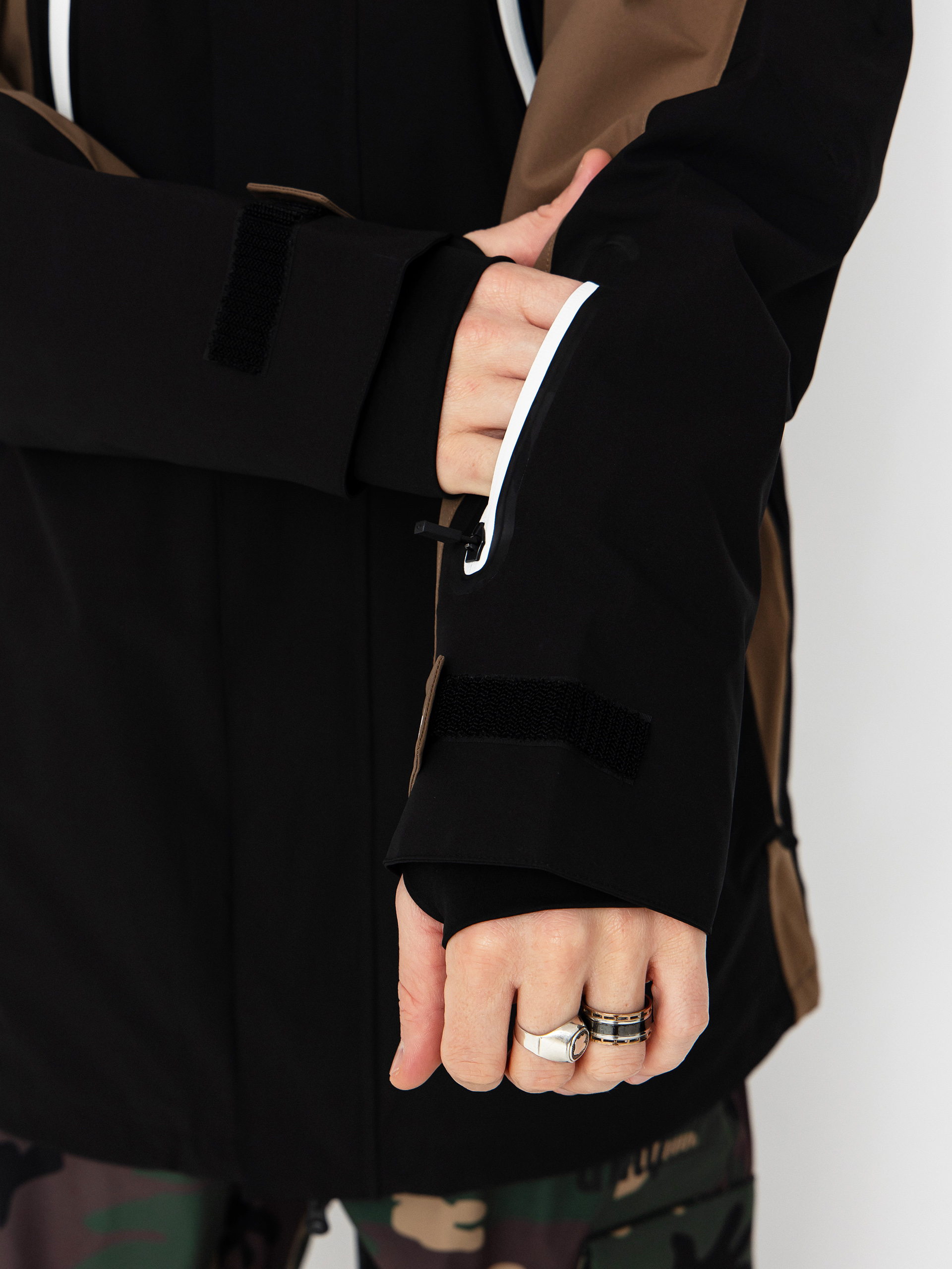 Férfi Snowboard dzseki ThirtyTwo Deep Creek Parka (tobacco)