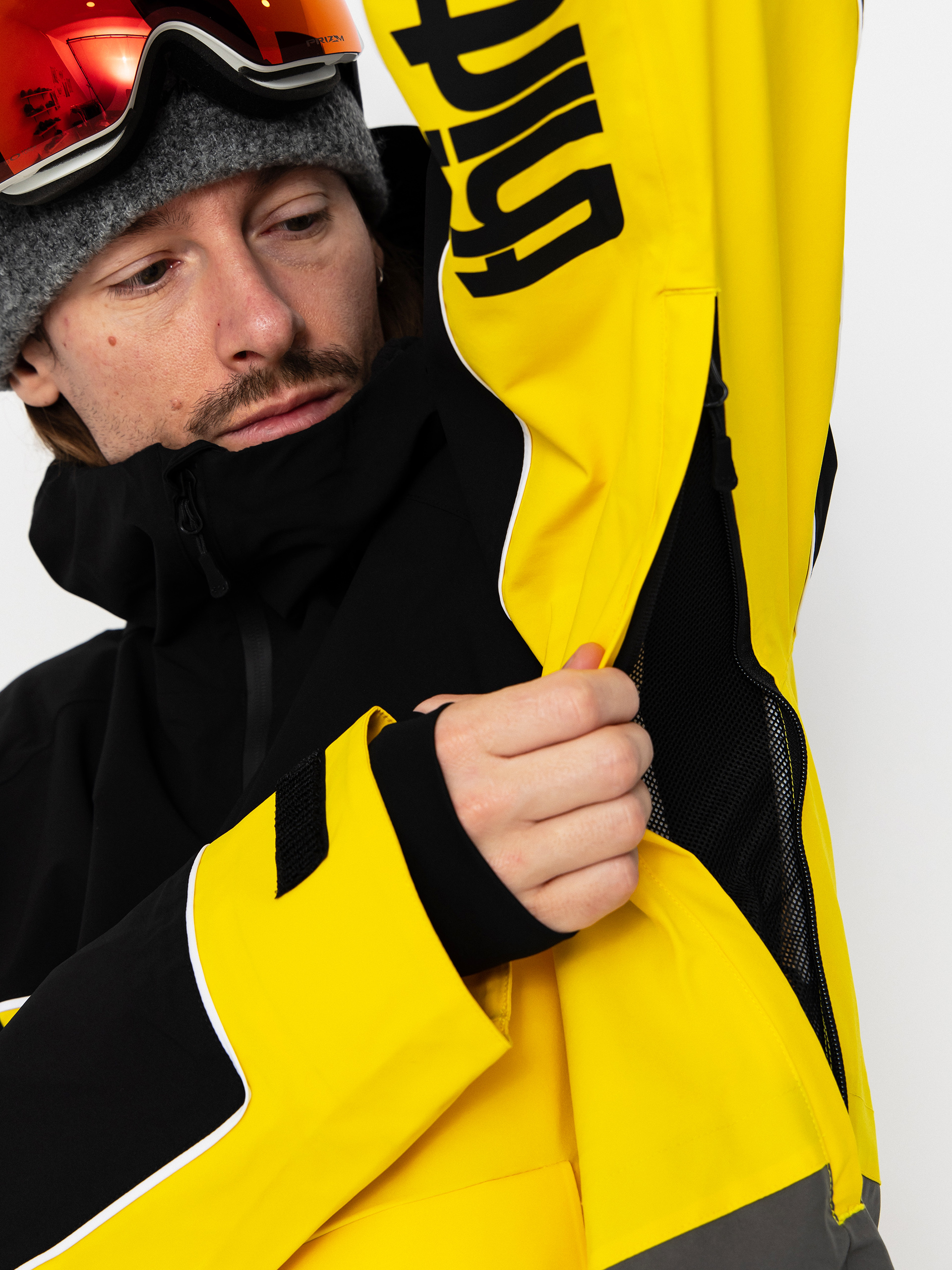 Férfi Snowboard dzseki ThirtyTwo Light Anorak (black/yellow)