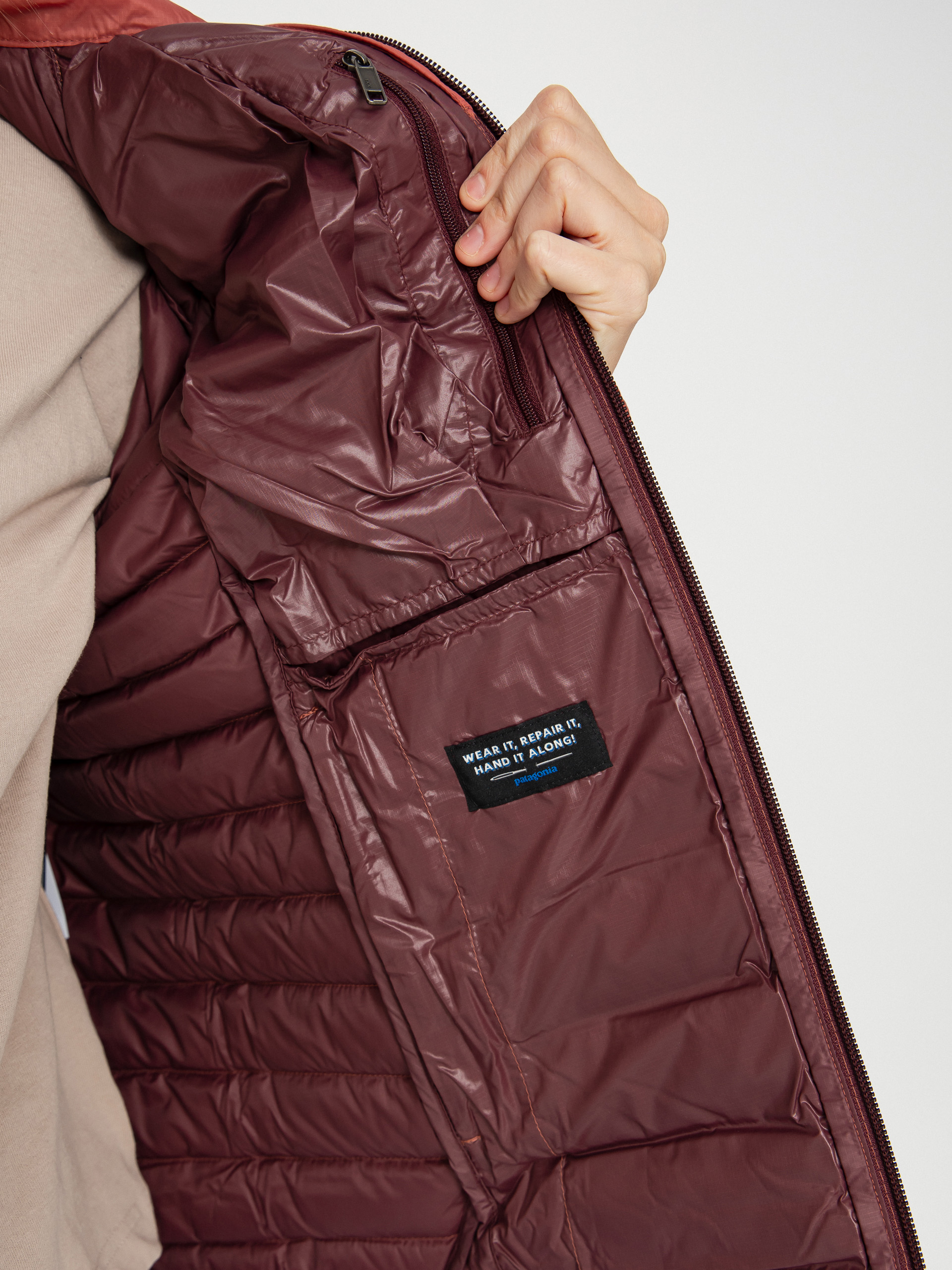 Dzseki Patagonia Down Sweater Wmn (potters red)