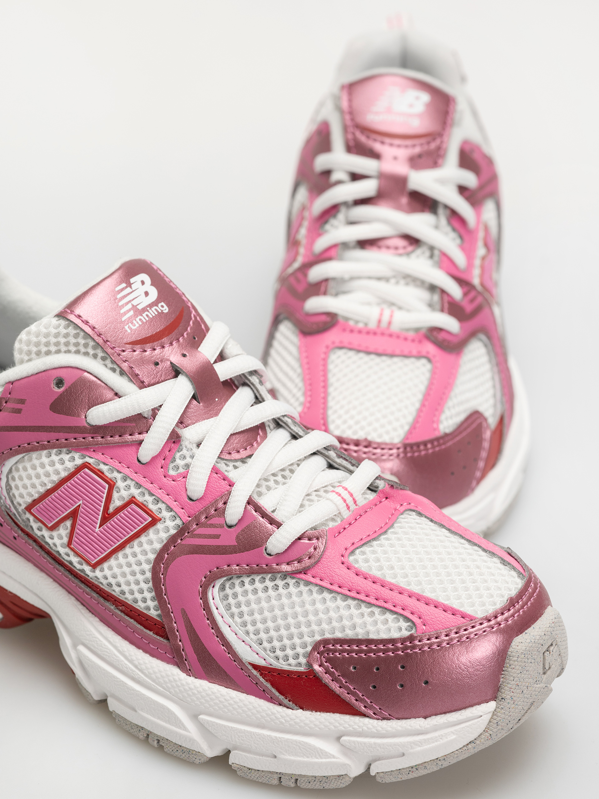 New Balance 530 JR Cipők (pink satin/shadow red)