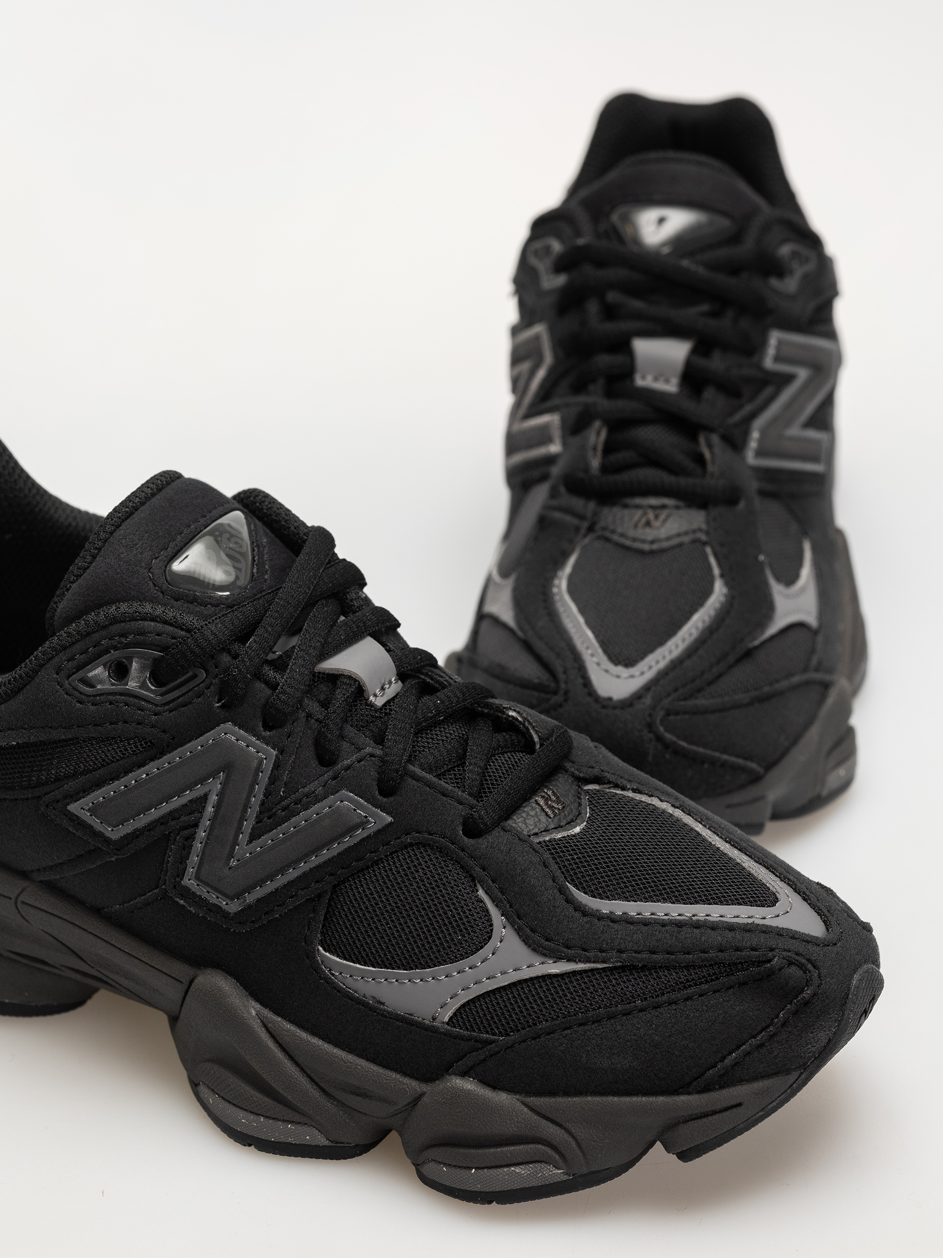 New Balance 9060 JR Cipők (black/castlerock)