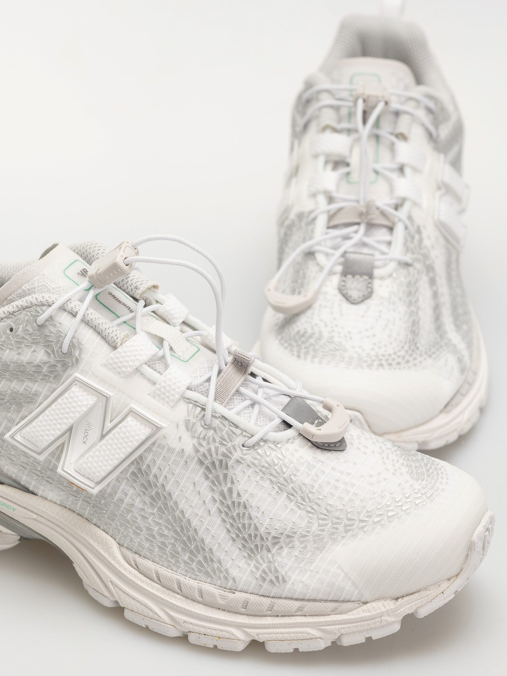 New Balance 1906 Cipők (103 white/silver metallic/deep end)