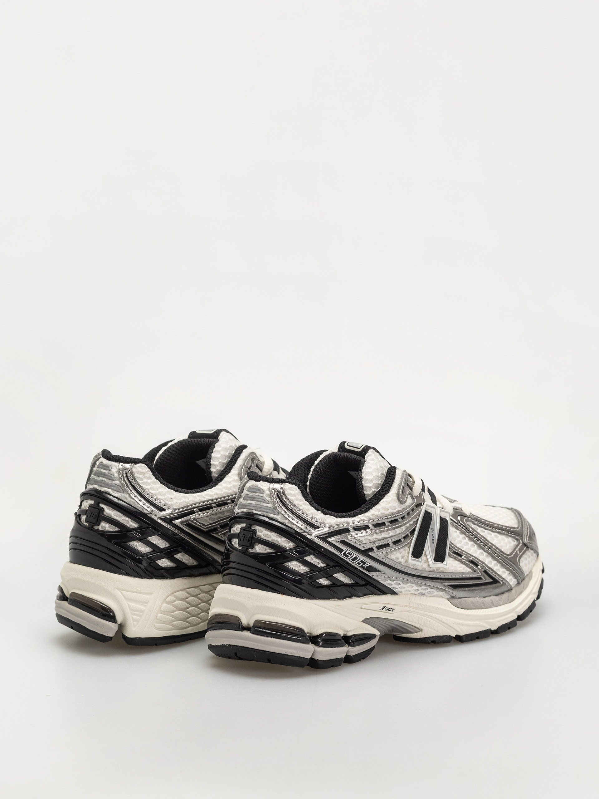 New Balance 1906 Cipők (silver metallic/black/sea salt er)