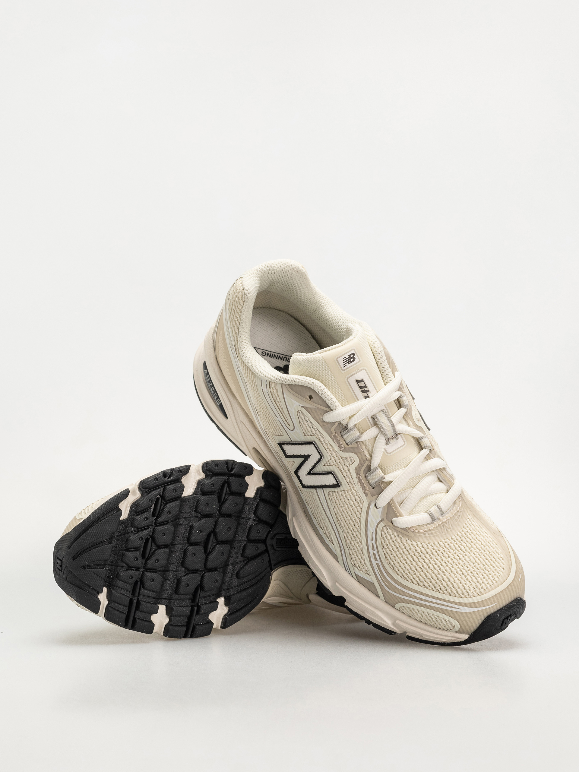 New Balance 740 Cipők (shipyard/angora)