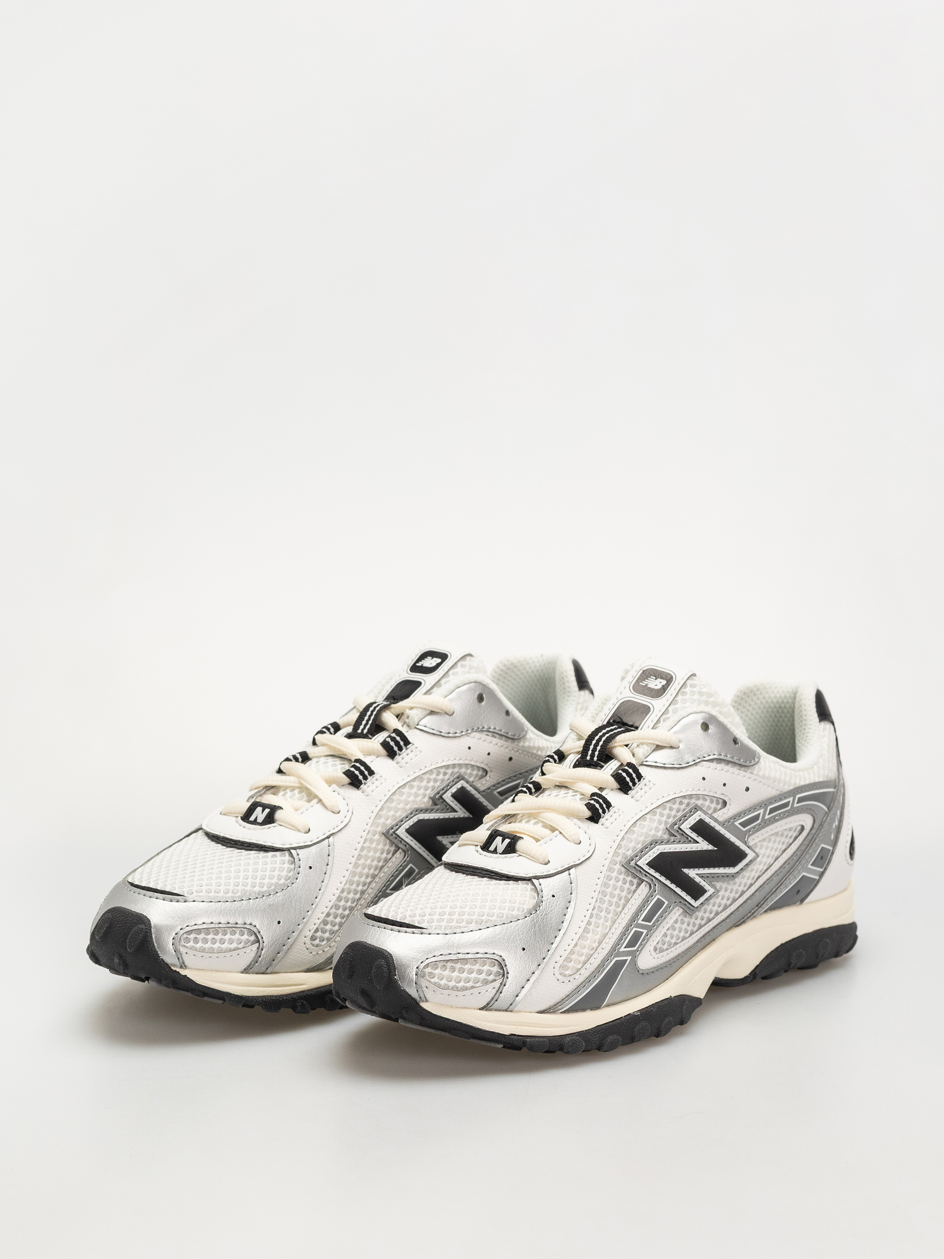 New Balance 204 Cipők (silver metallic/black swd)