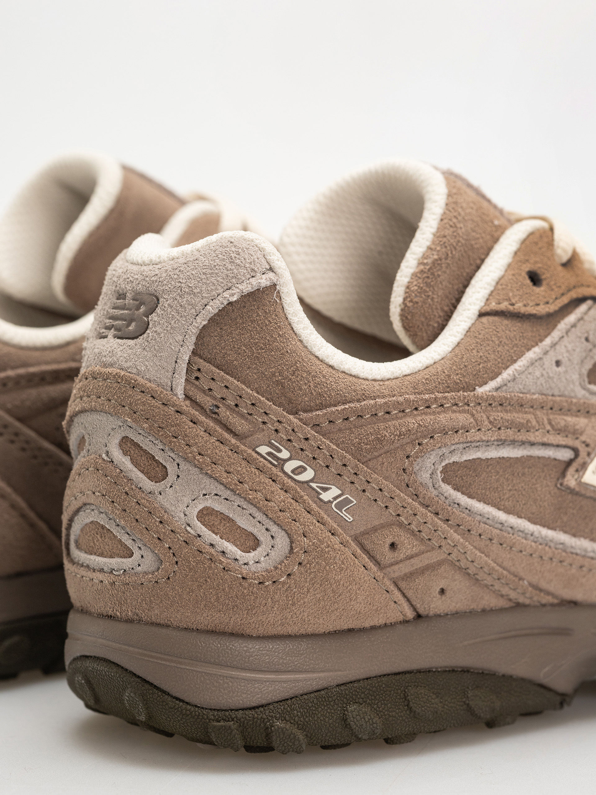 New Balance 204 Cipők (mushroom/arid stone mma)