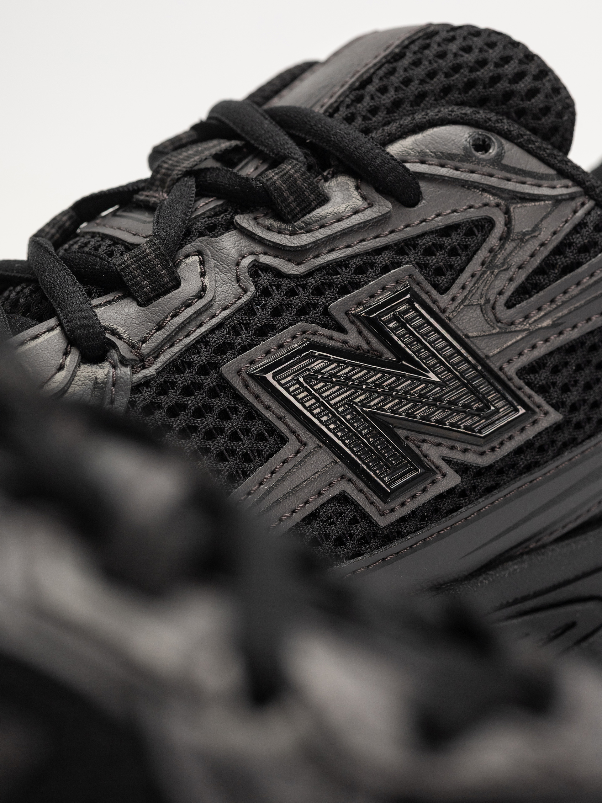 New Balance 740 Cipők (white/silver metallic/black nw2)