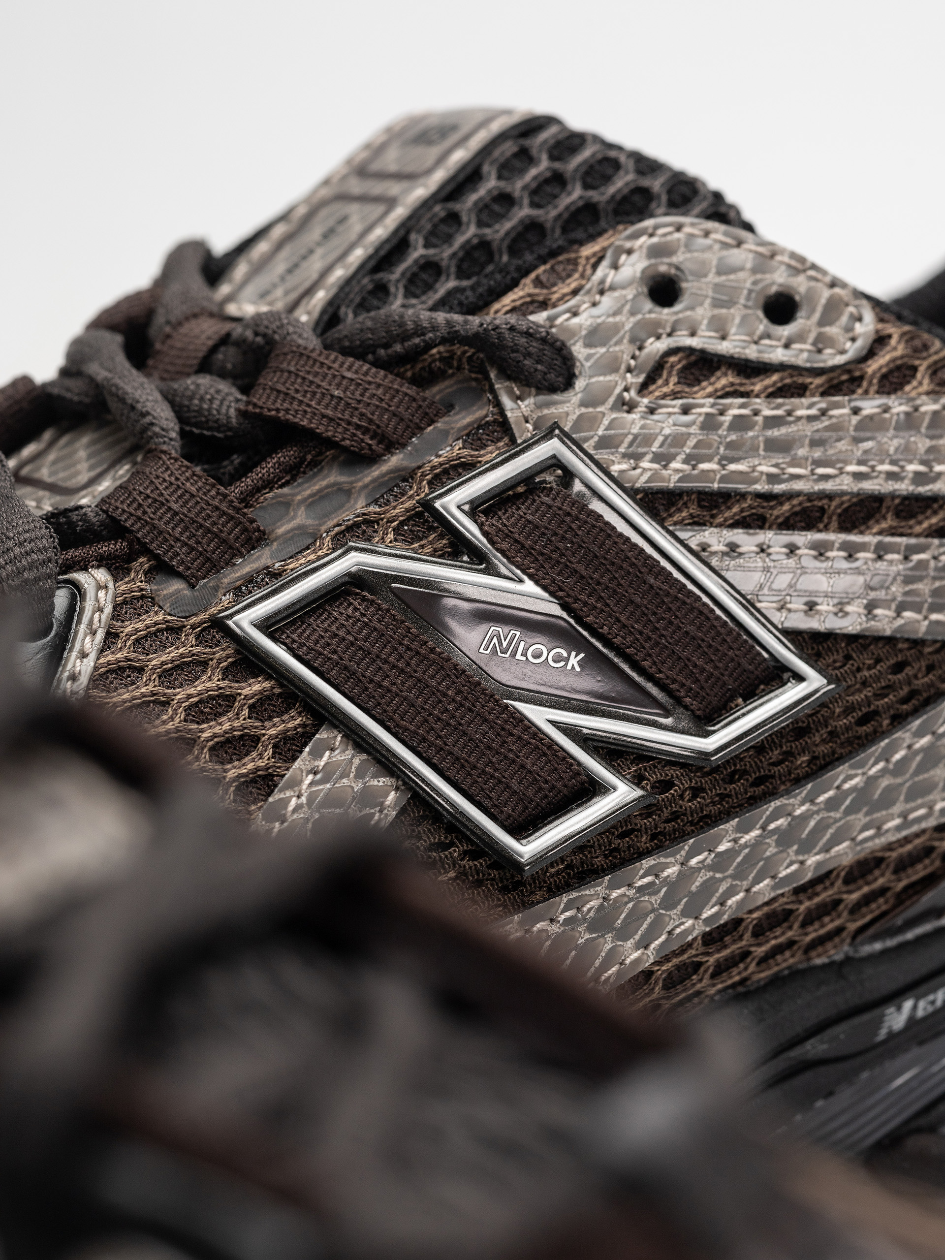 New Balance 1906 Cipők (thunder brown/black)